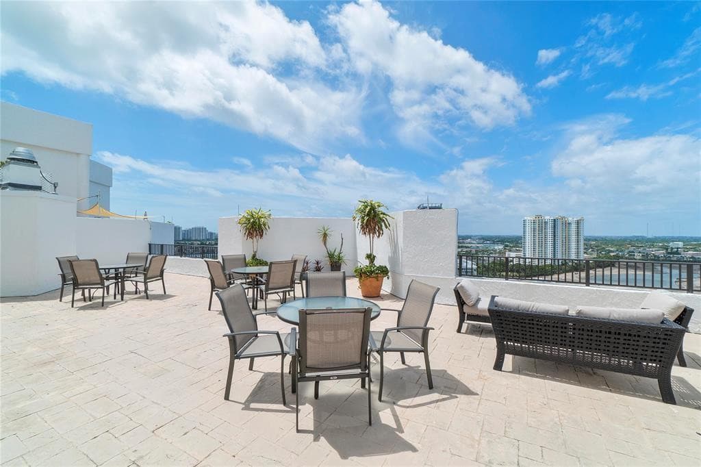 300 Three Islands Boulevard 306, Hallandale Beach, FL 33009 — photo 38 of 58
