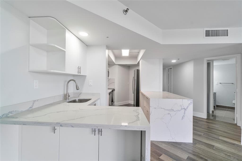 300 Three Islands Boulevard 306, Hallandale Beach, FL 33009 — photo 10 of 58