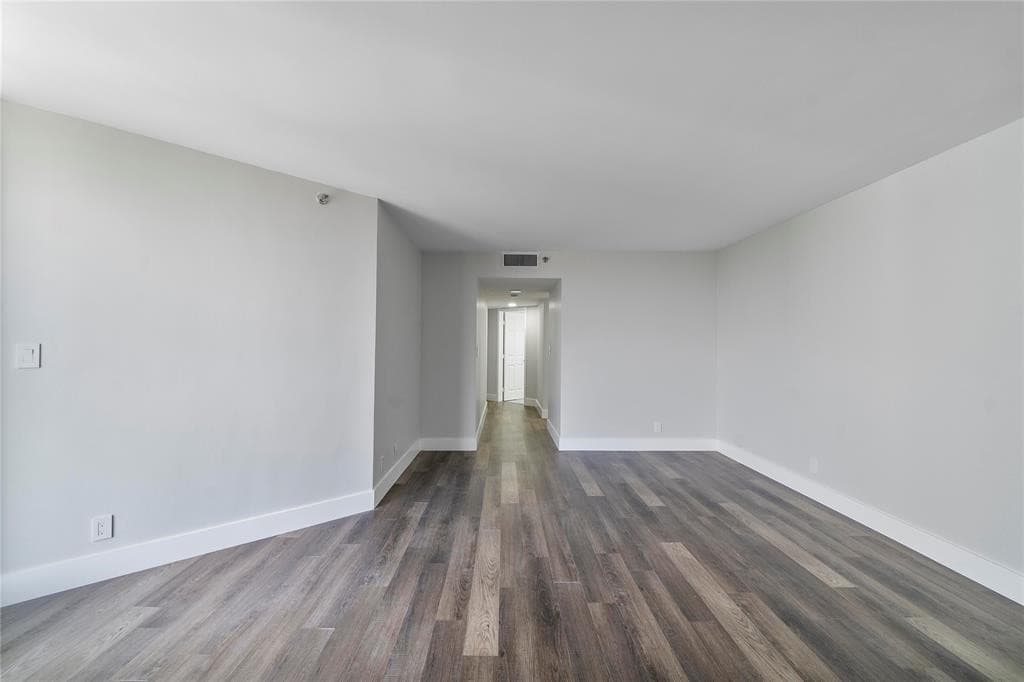 300 Three Islands Boulevard 306, Hallandale Beach, FL 33009 — photo 13 of 58