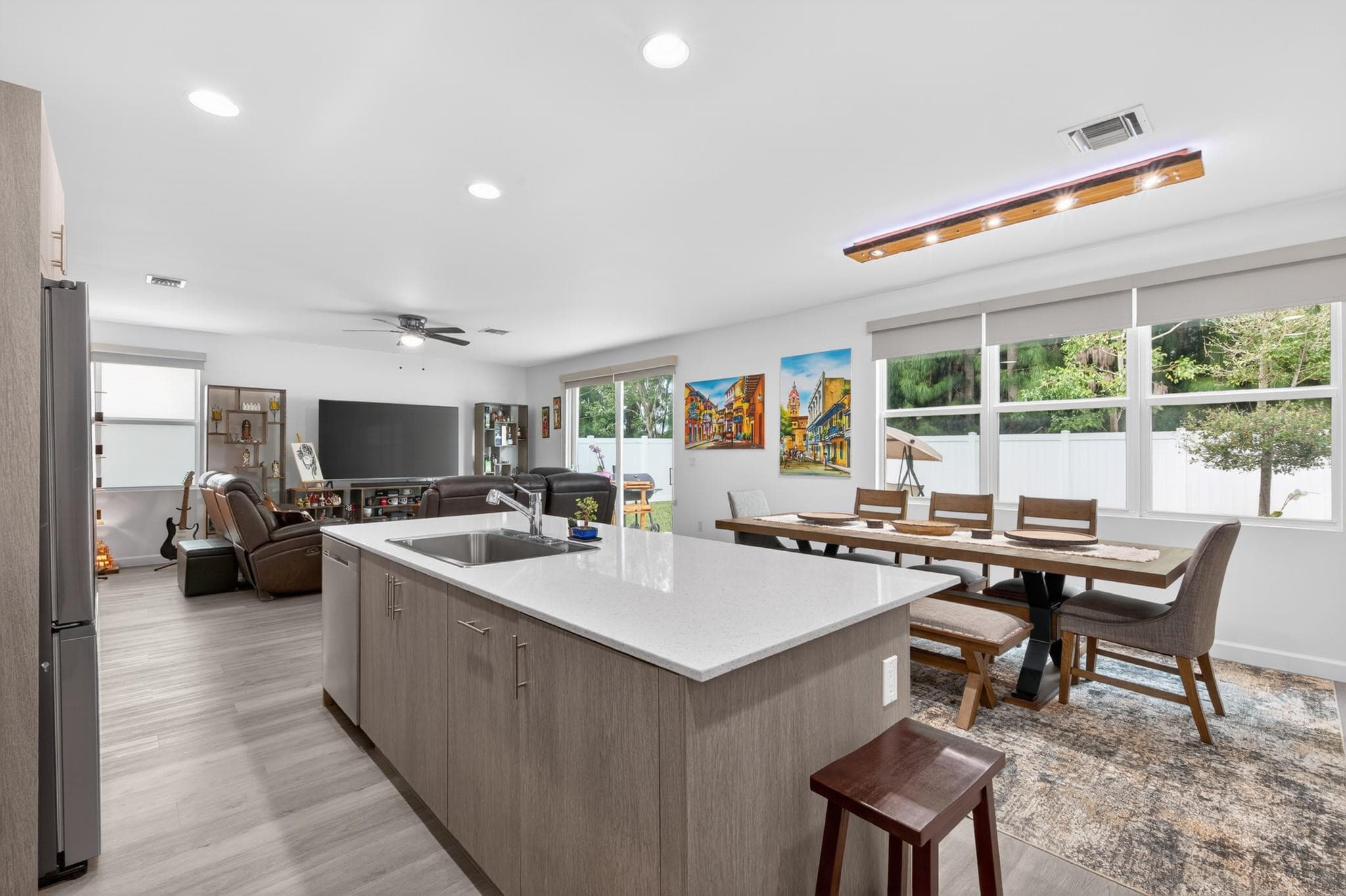 6317 Tenor Drive, West Palm Beach, FL 33413 — photo 13 of 40