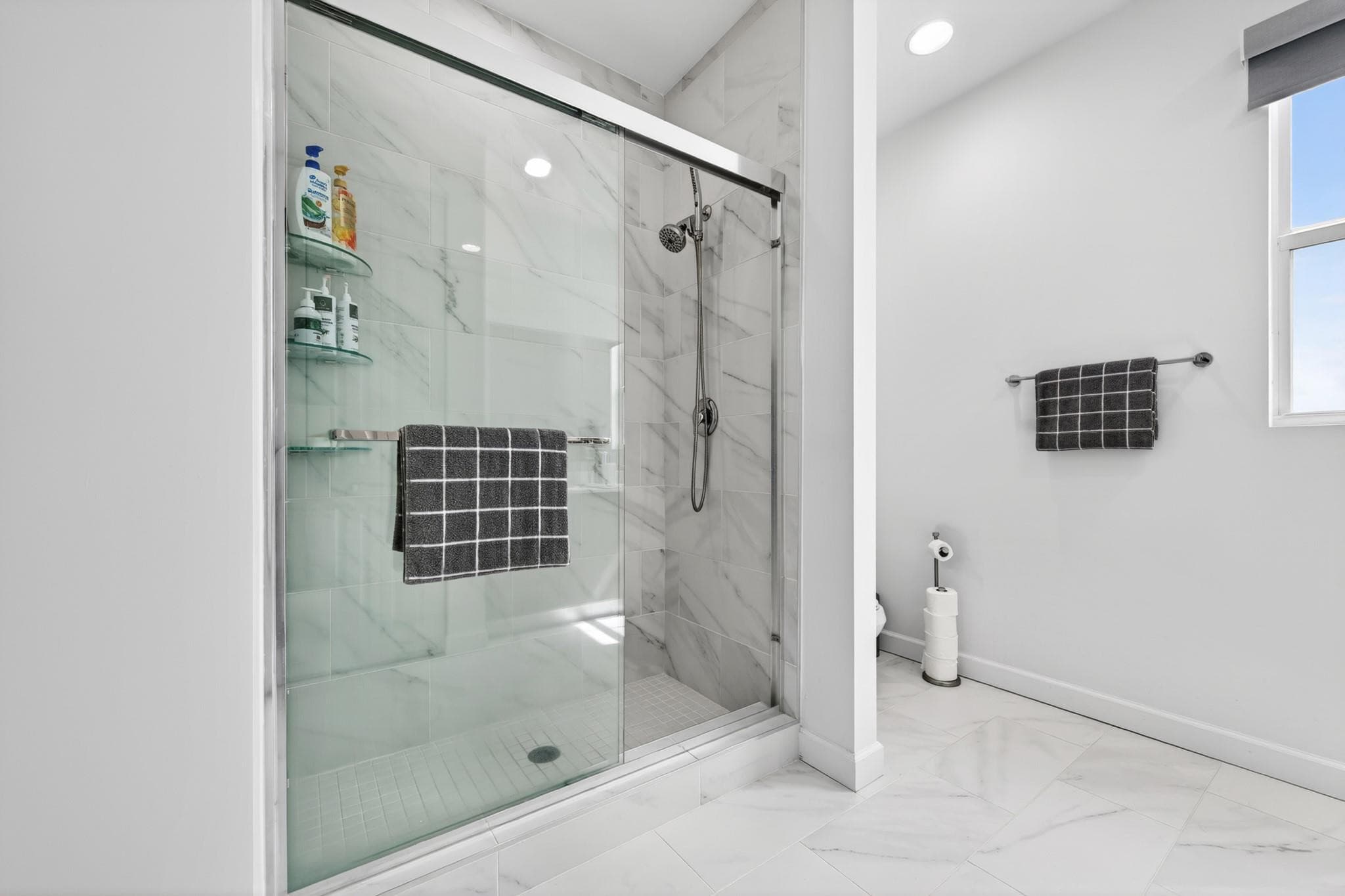 6317 Tenor Drive, West Palm Beach, FL 33413 — photo 32 of 40