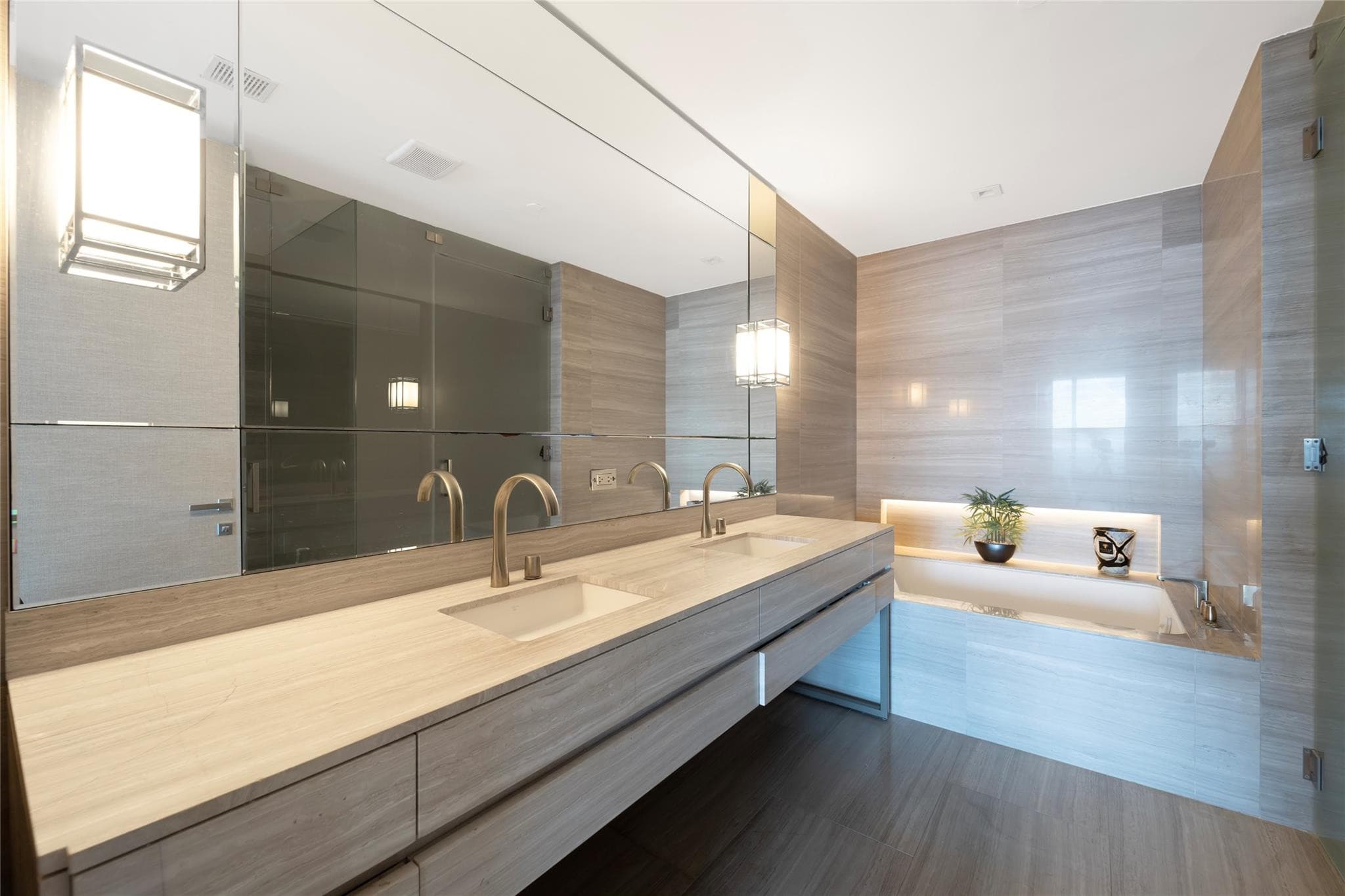 18975 Collins Avenue 3303, Sunny Isles Beach, FL 33160 — photo 13 of 32