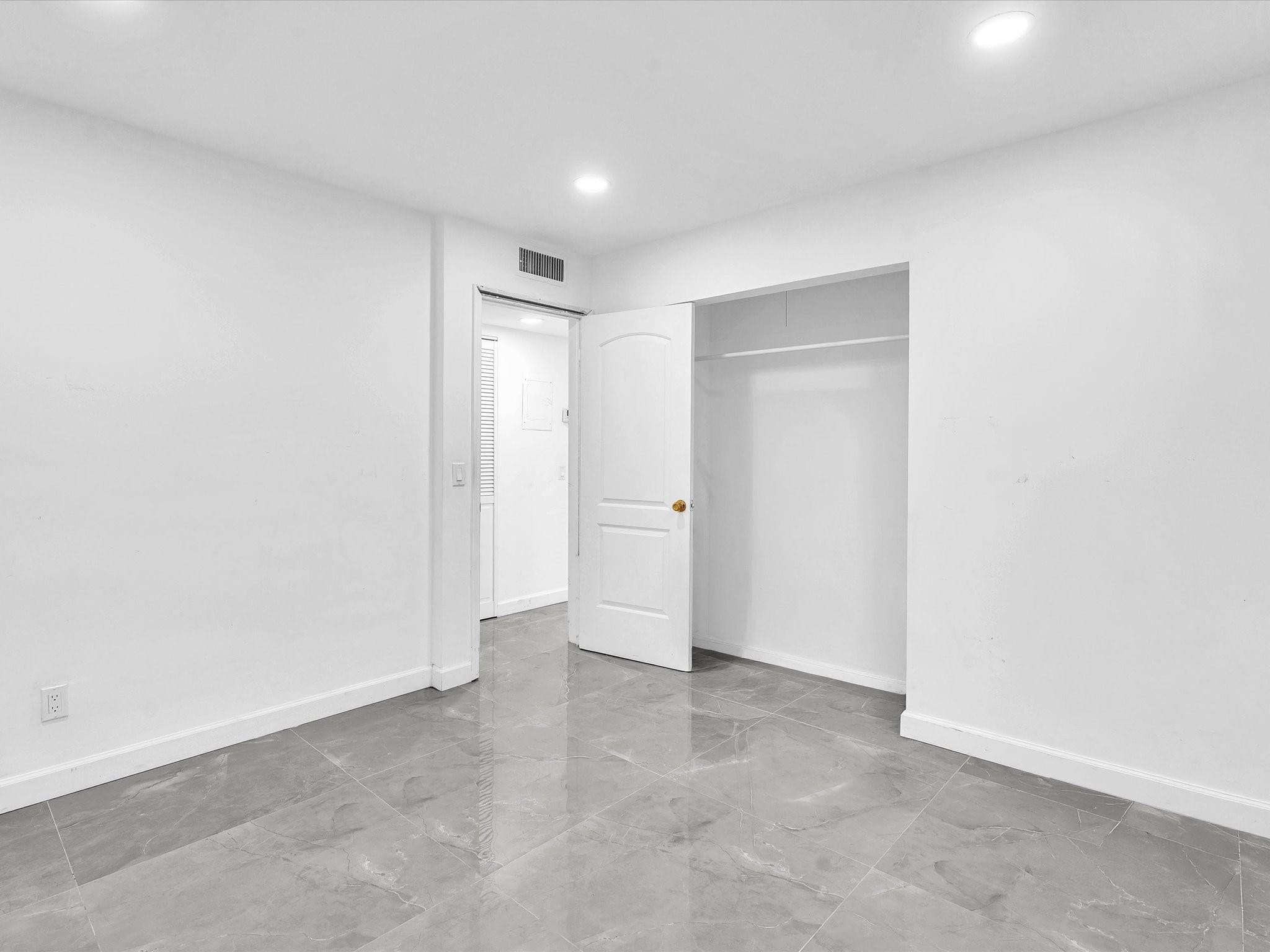 2451 SW 82nd Avenue 108, Davie, FL 33324 — photo 39 of 47