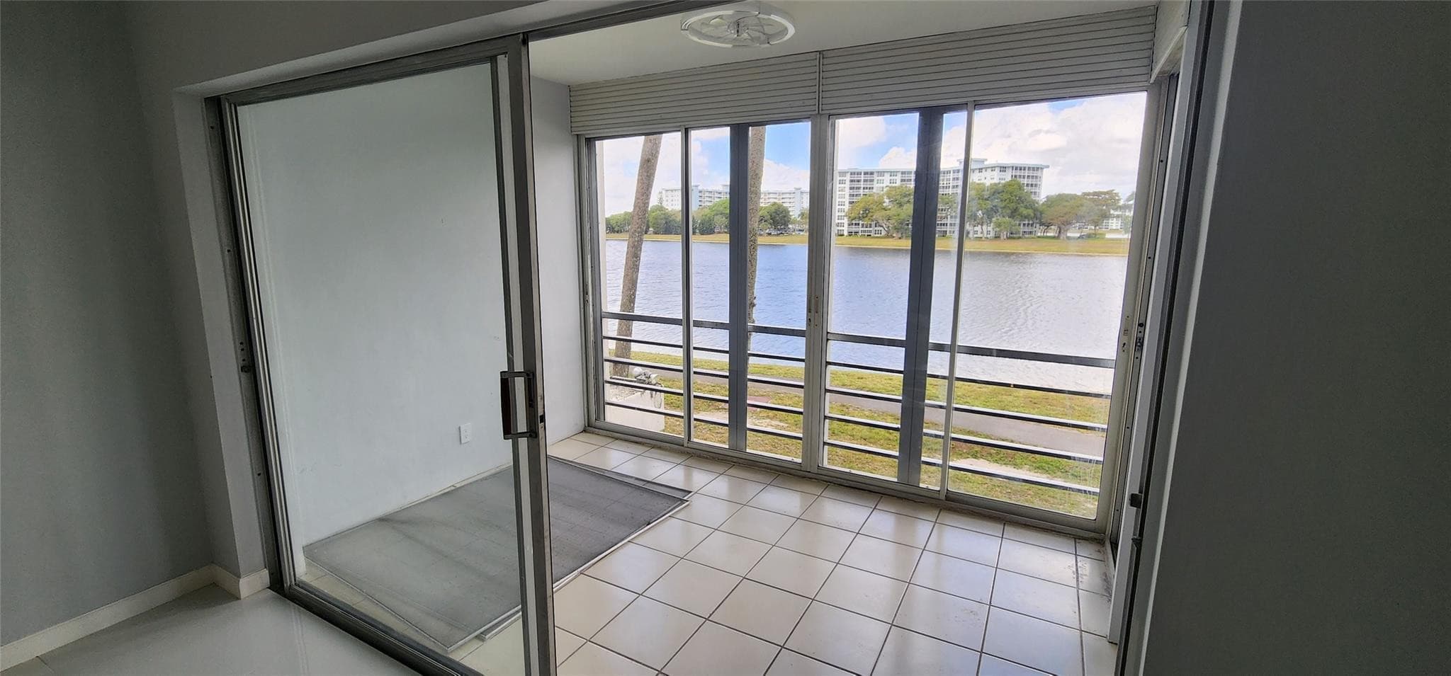 2801 N Palm Aire Drive 205, Pompano Beach, FL 33069 — photo 3 of 46