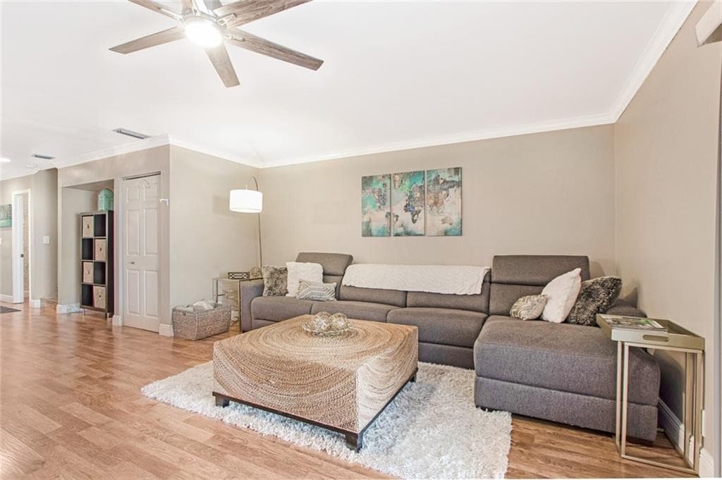 801 SE 16th Court 14, Fort Lauderdale, FL 33316 — photo 5 of 49