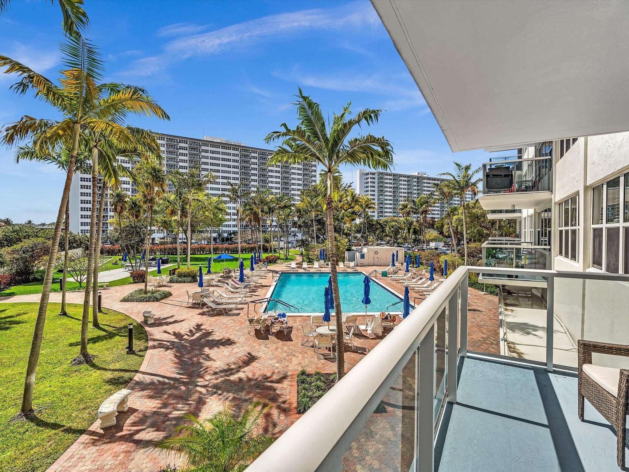 3300 NE 36th Street 220, Fort Lauderdale, FL 33308 — photo 11 of 42