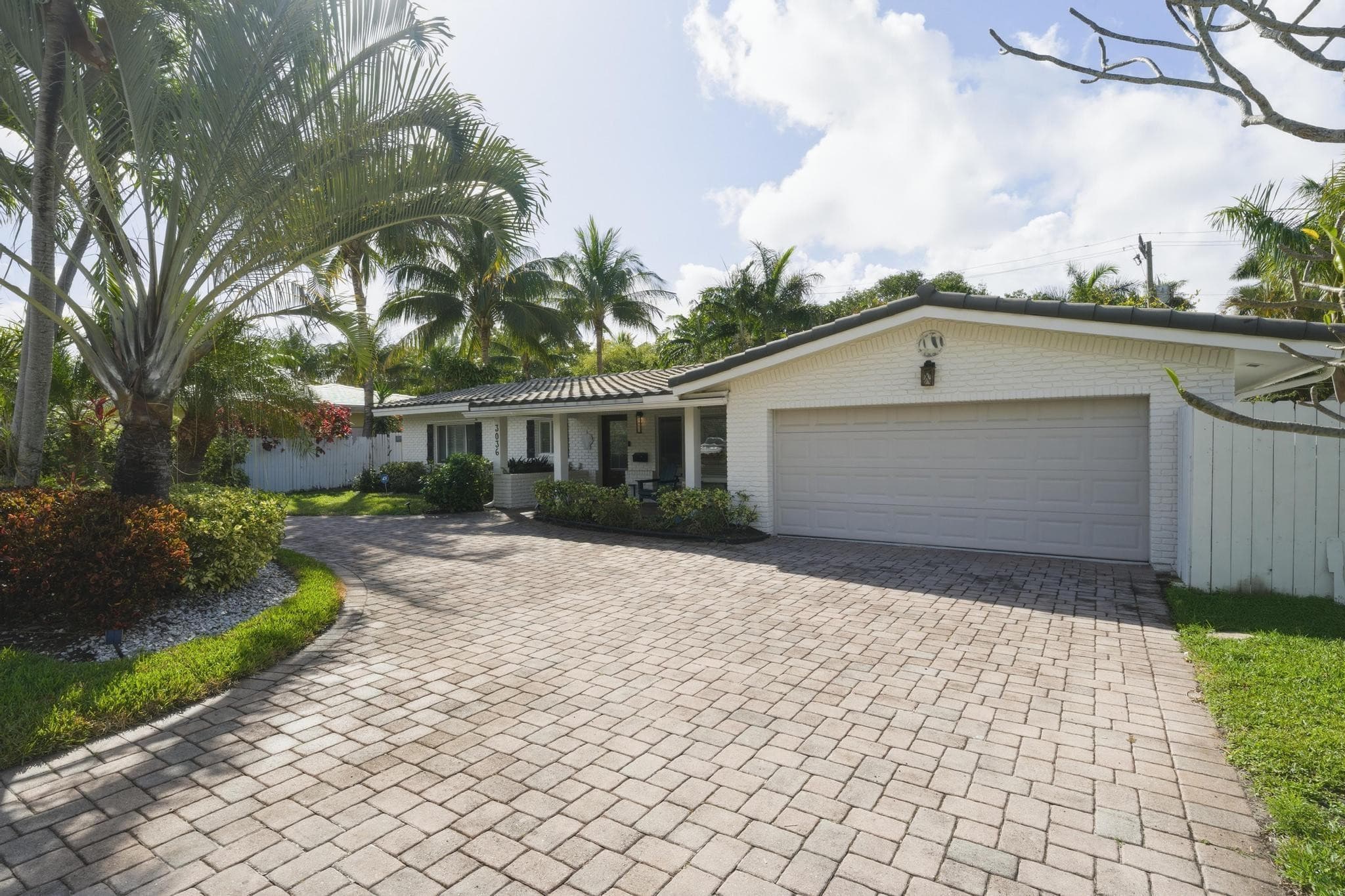 3036 NE 19 Street, Fort Lauderdale, FL 33305 — photo 7 of 40