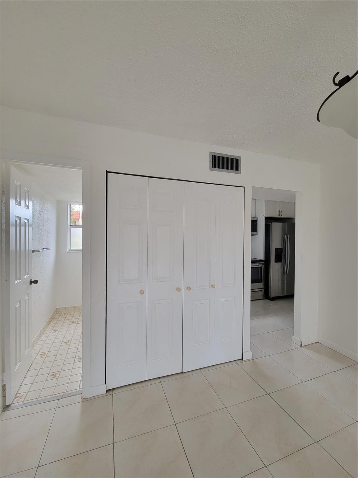 497 Lake Dora Drive 497, West Palm Beach, FL 33411 — photo 5 of 30