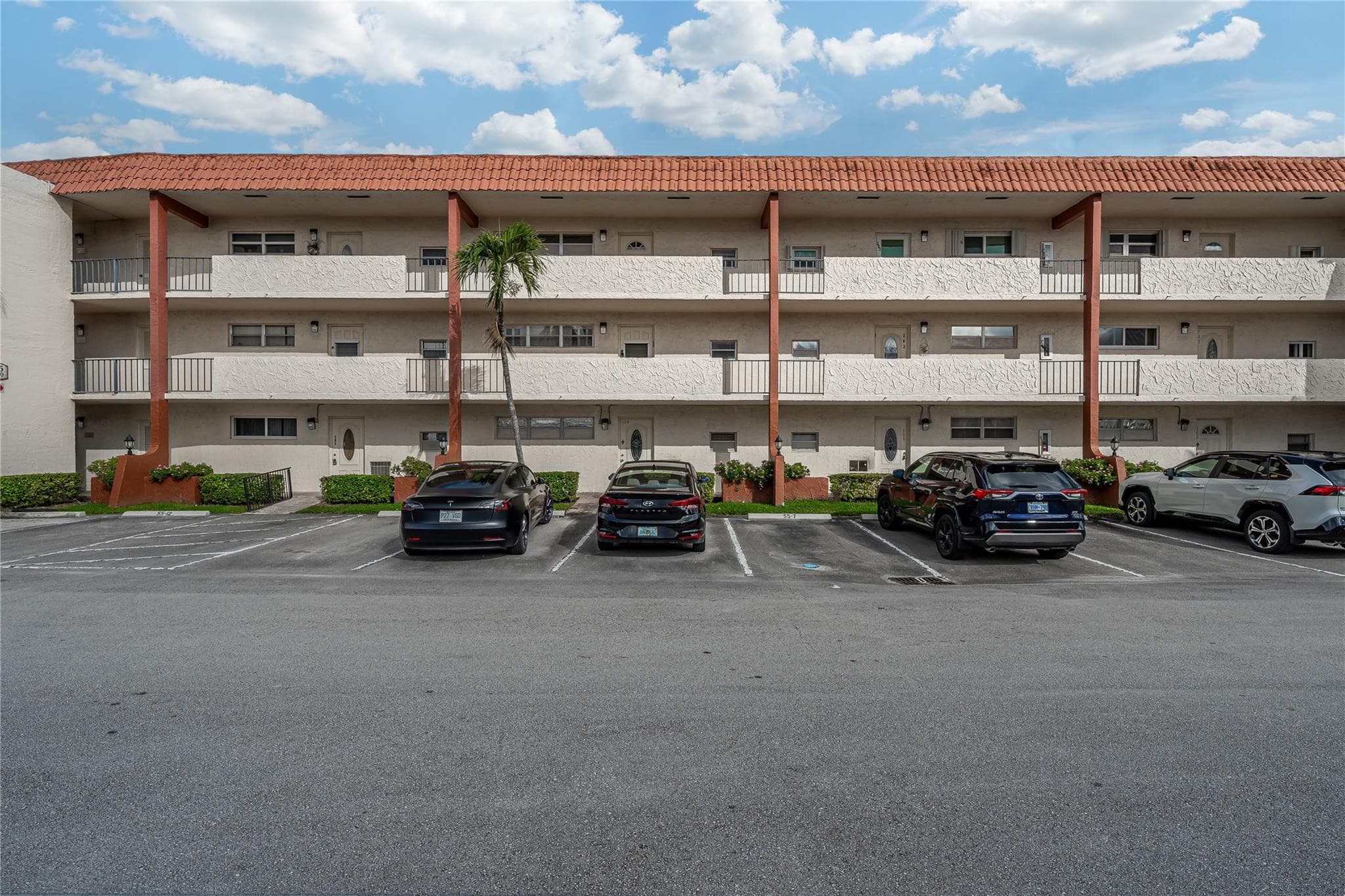 700 S Hollybrook Drive 304, Pembroke Pines, FL 33025 — photo 20 of 57