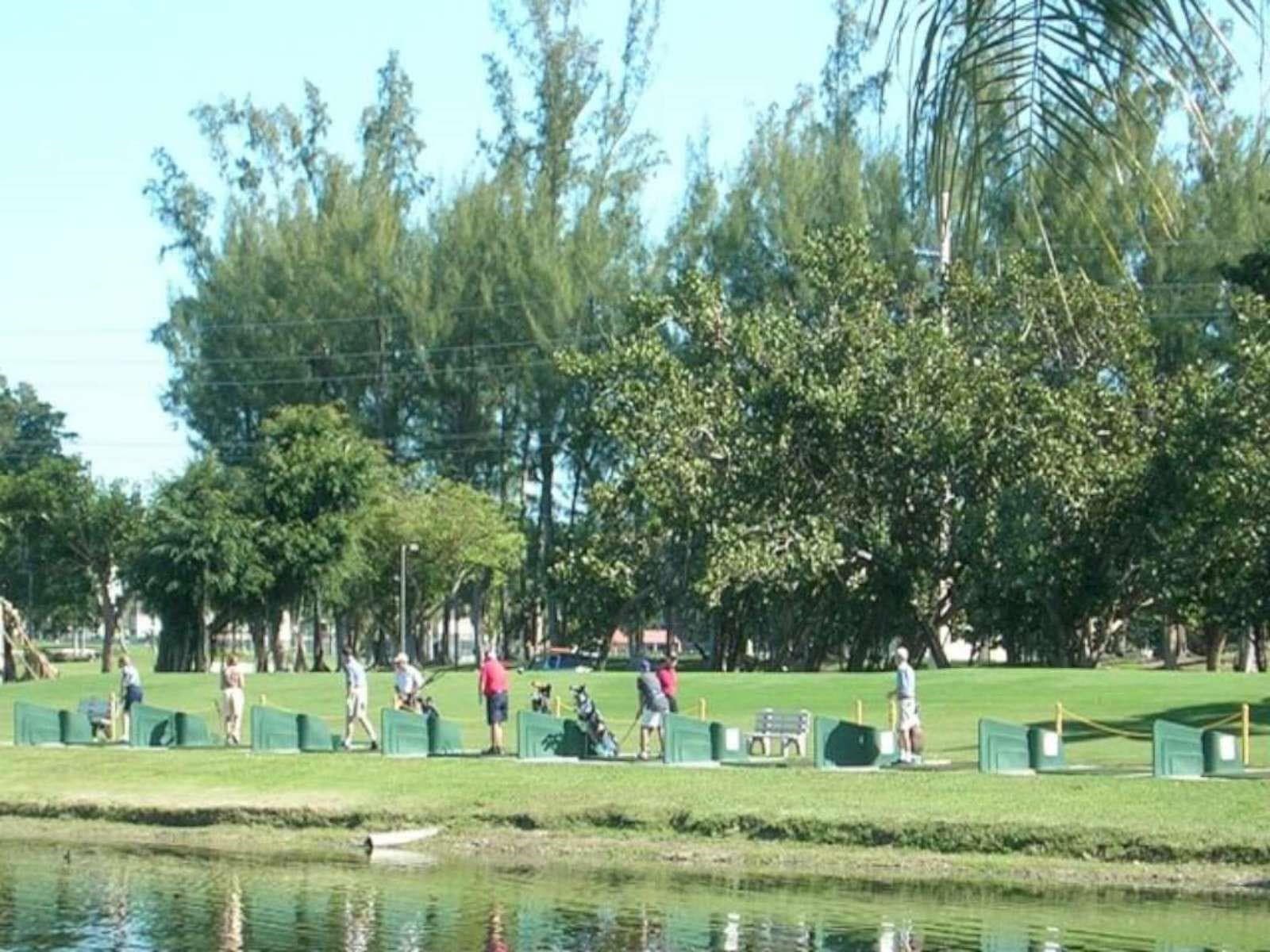 Condominium in Pembroke Pines — photo 20 of 22