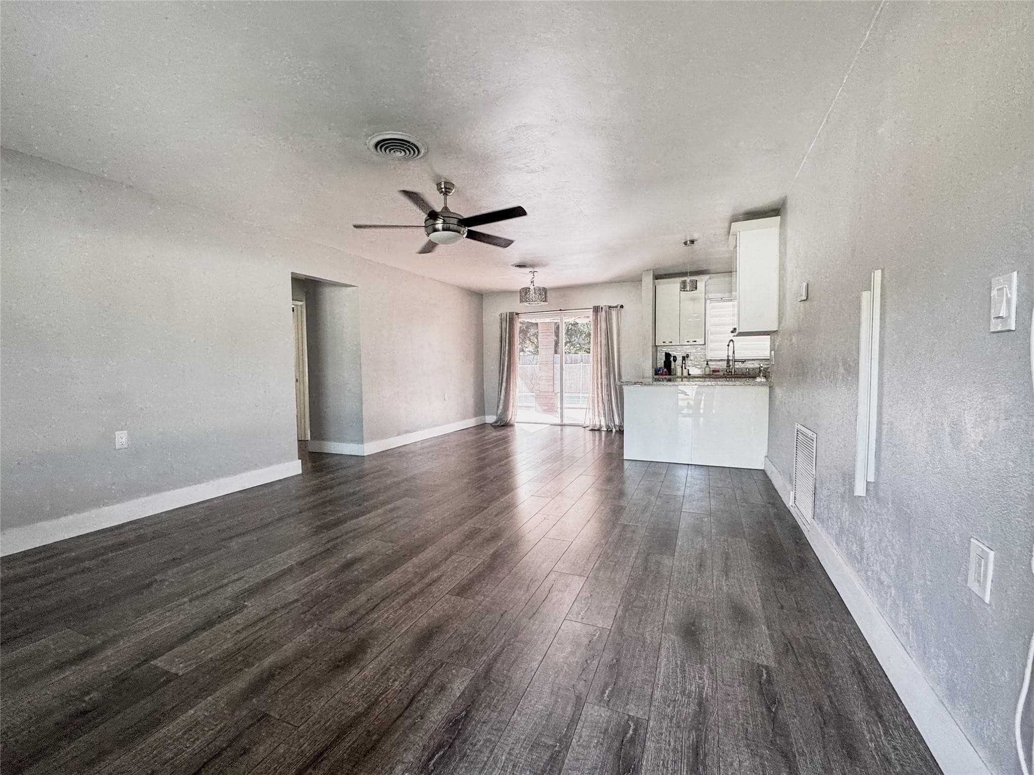 3621 NW 35th Way, Lauderdale Lakes, FL 33309 — photo 4 of 18