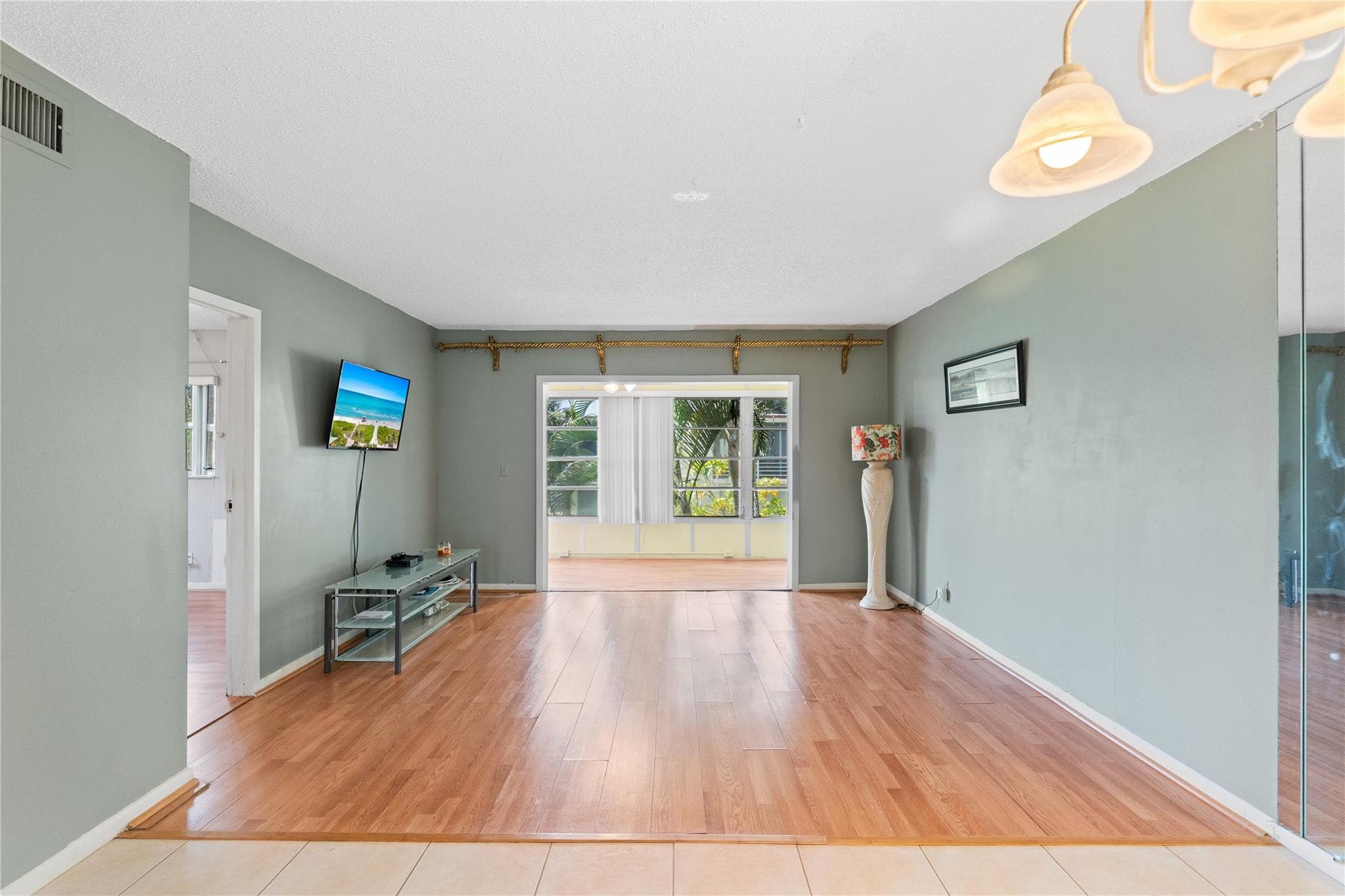 1 Abbey Lane 201, Delray Beach, FL 33446 — photo 13 of 42