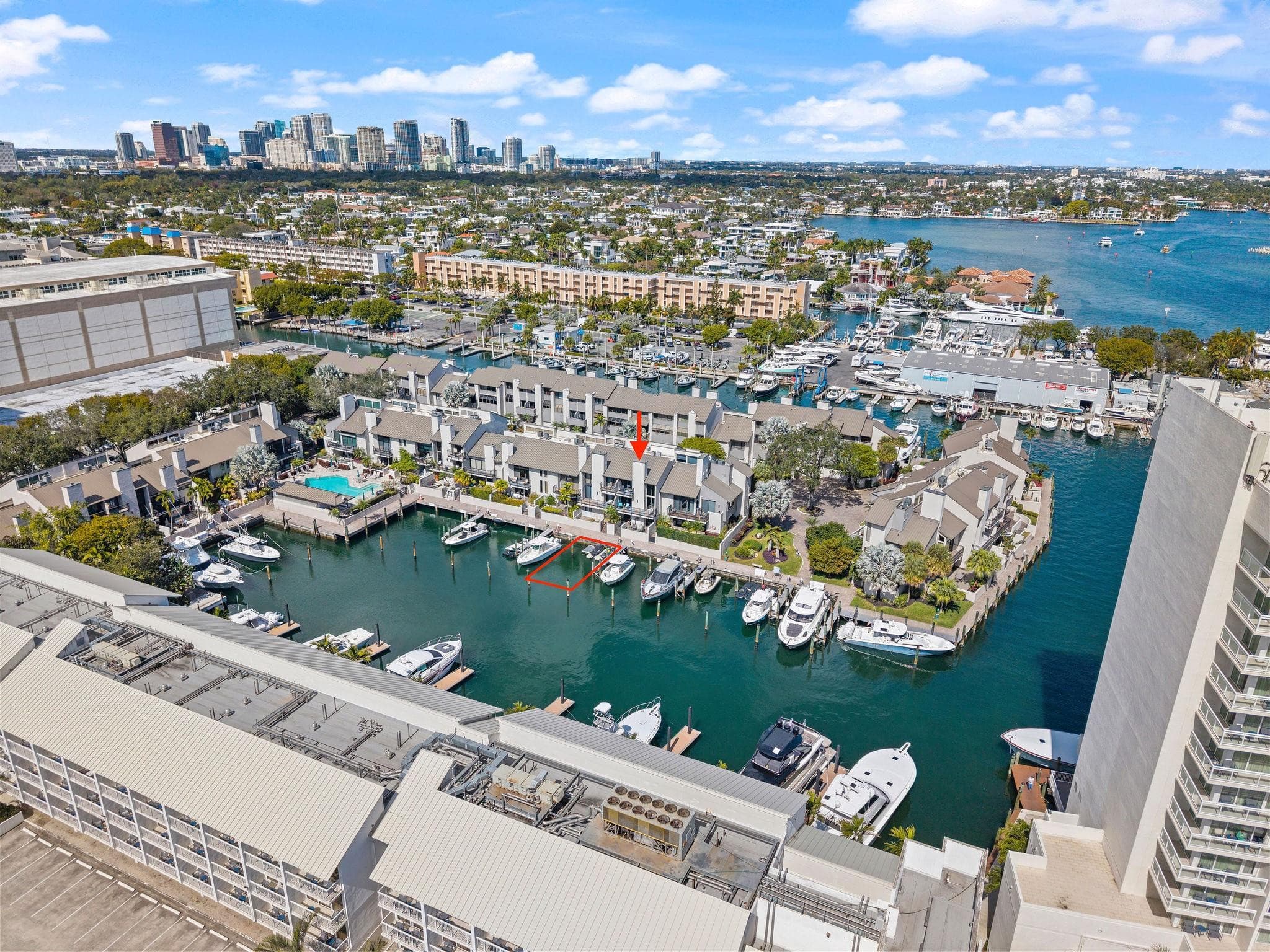 16 Portside Drive 16c, Fort Lauderdale, FL 33316 — photo 10 of 76