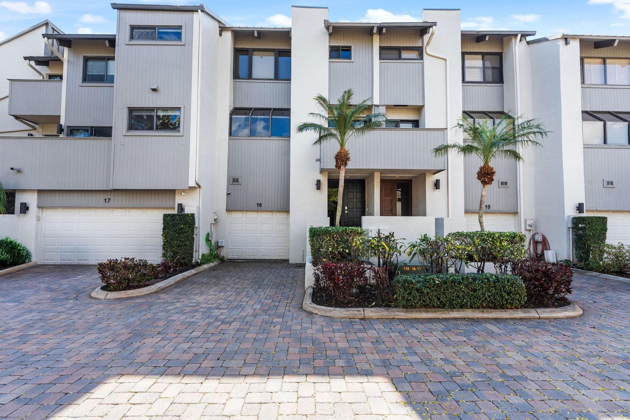 16 Portside Drive 16c, Fort Lauderdale, FL 33316 — photo 30 of 76