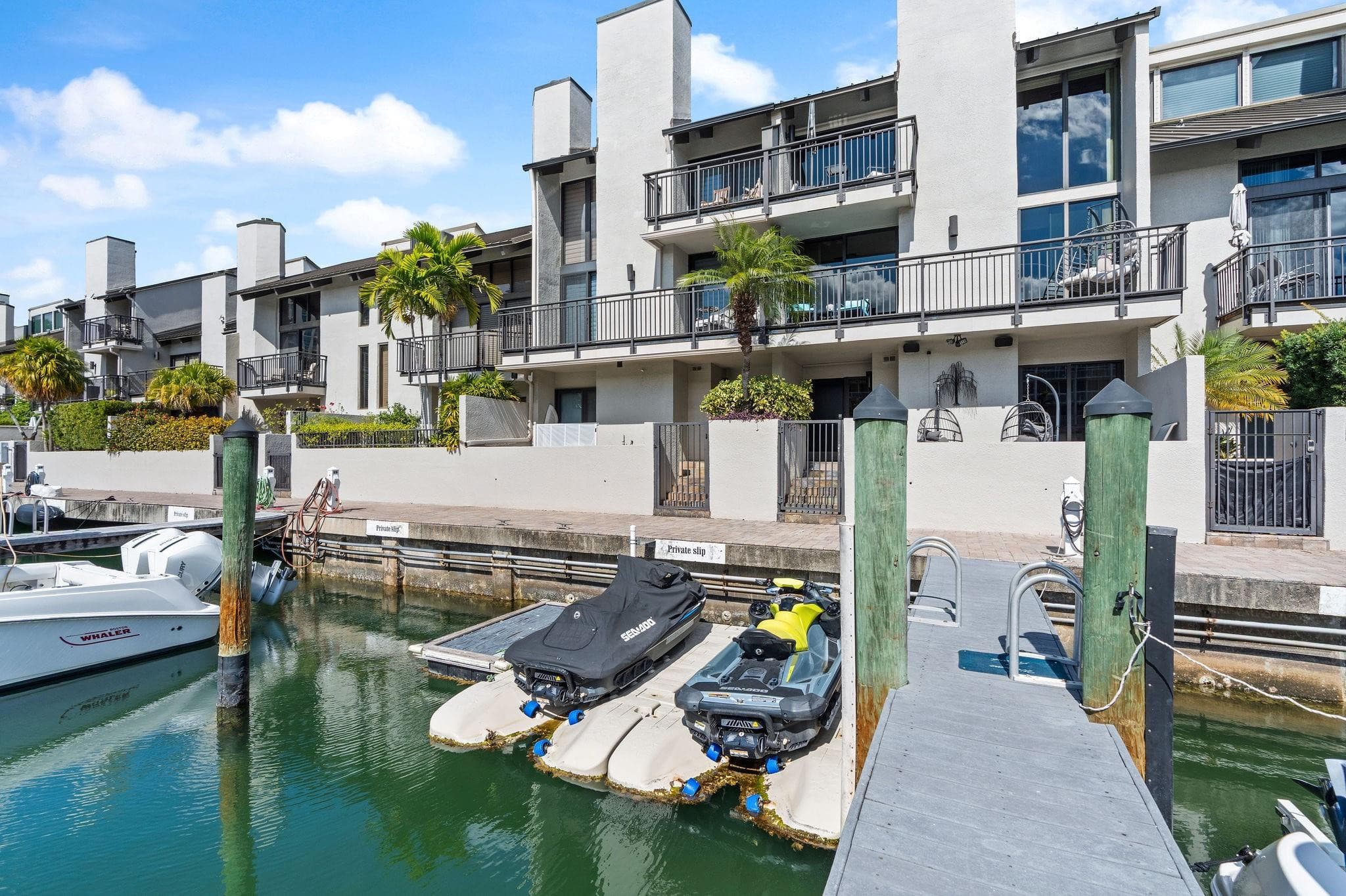 16 Portside Drive 16c, Fort Lauderdale, FL 33316 — photo 40 of 76