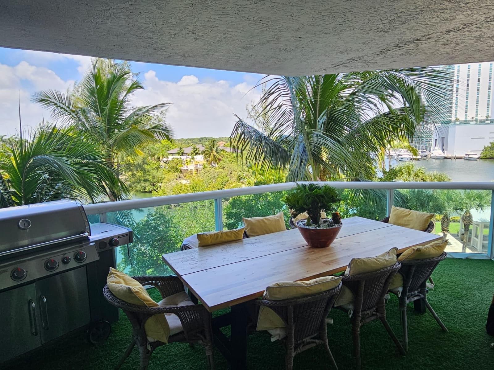 16500 Collins Avenue 356, Sunny Isles Beach, FL 33160 — photo 7 of 8