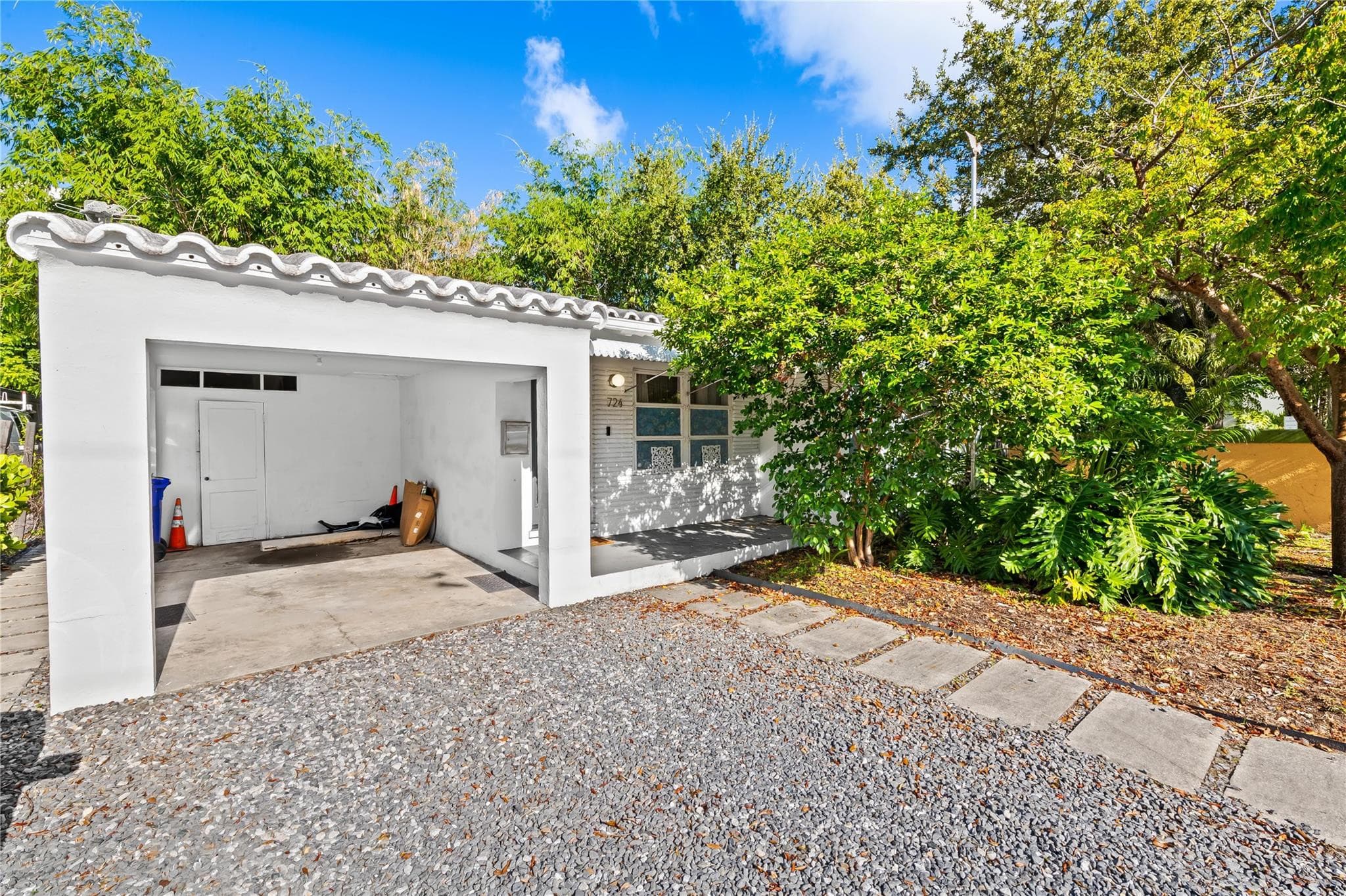 724-746 NE 3rd Avenue, Fort Lauderdale, FL 33304 — photo 5 of 7