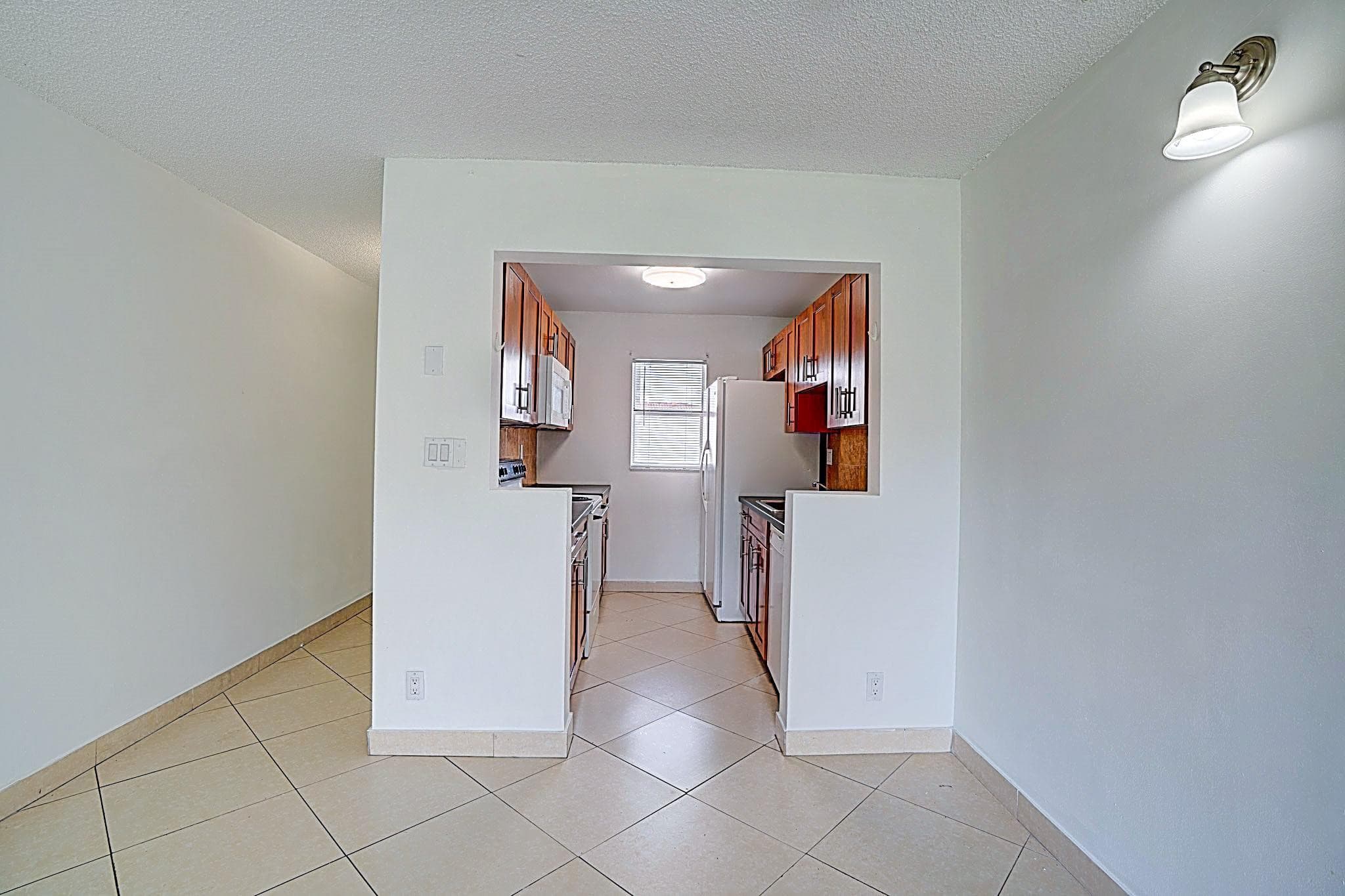 3214 Coral Ridge Drive 3214, Coral Springs, FL 33065 — photo 15 of 28