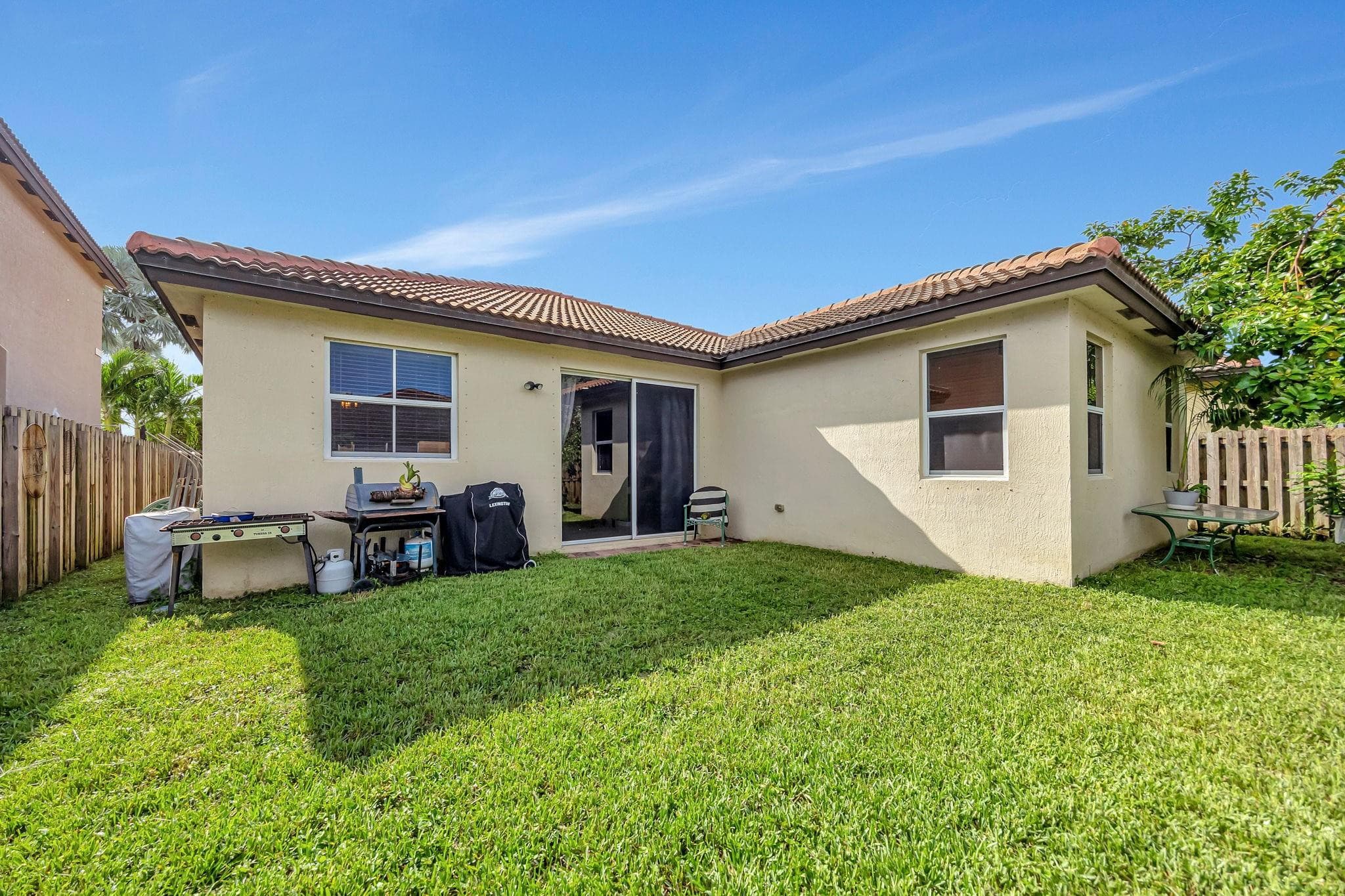 25123 SW 118th Place, Cutler Bay, FL 33032 — photo 3 of 38