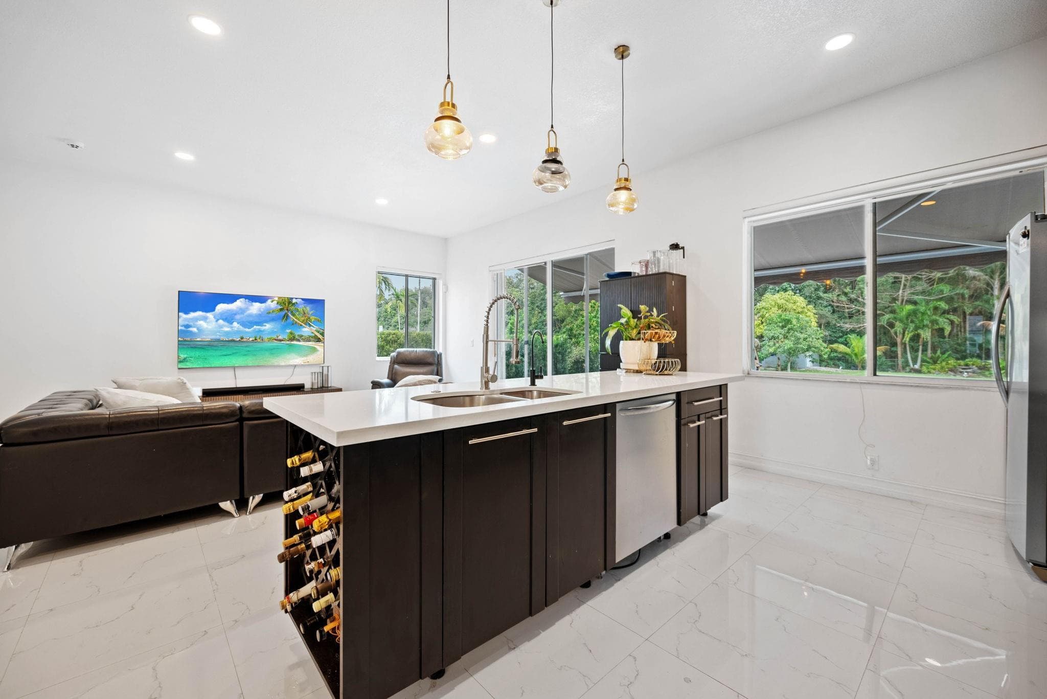 5320 SW 199th Avenue, Pembroke Pines, FL 33332 — photo 11 of 26