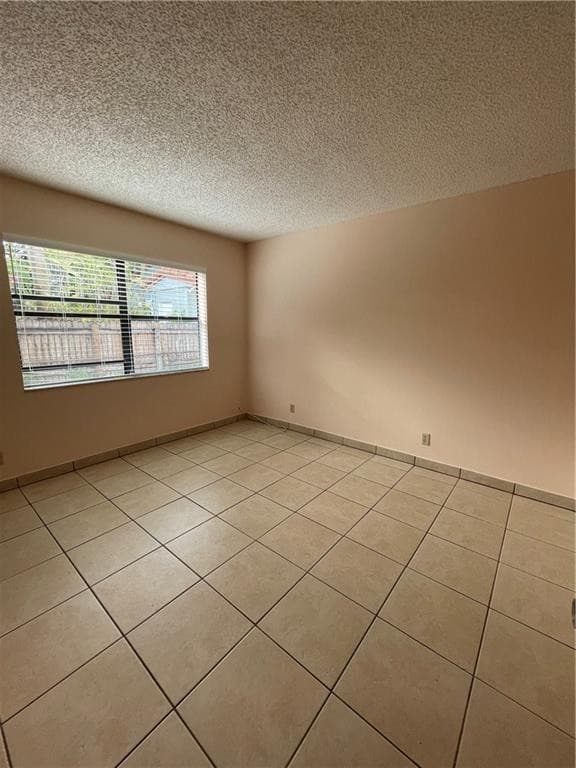 1112 NE 13th Avenue 2, Fort Lauderdale, FL 33304 — photo 7 of 9