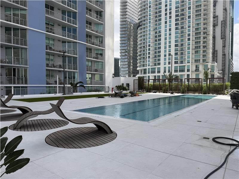 335 S Biscayne Boulevard 4004, Miami, FL 33131 — photo 4 of 11