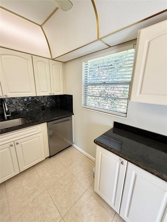 84 Mansfield B 84, Boca Raton, FL 33434 — photo 9 of 29