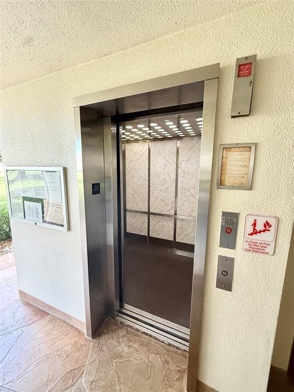84 Mansfield B 84, Boca Raton, FL 33434 — photo 22 of 29