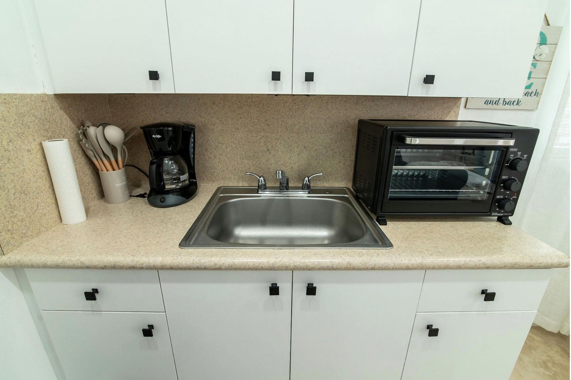 3230 NE 13th Street 203, Pompano Beach, FL 33062 — photo 4 of 11