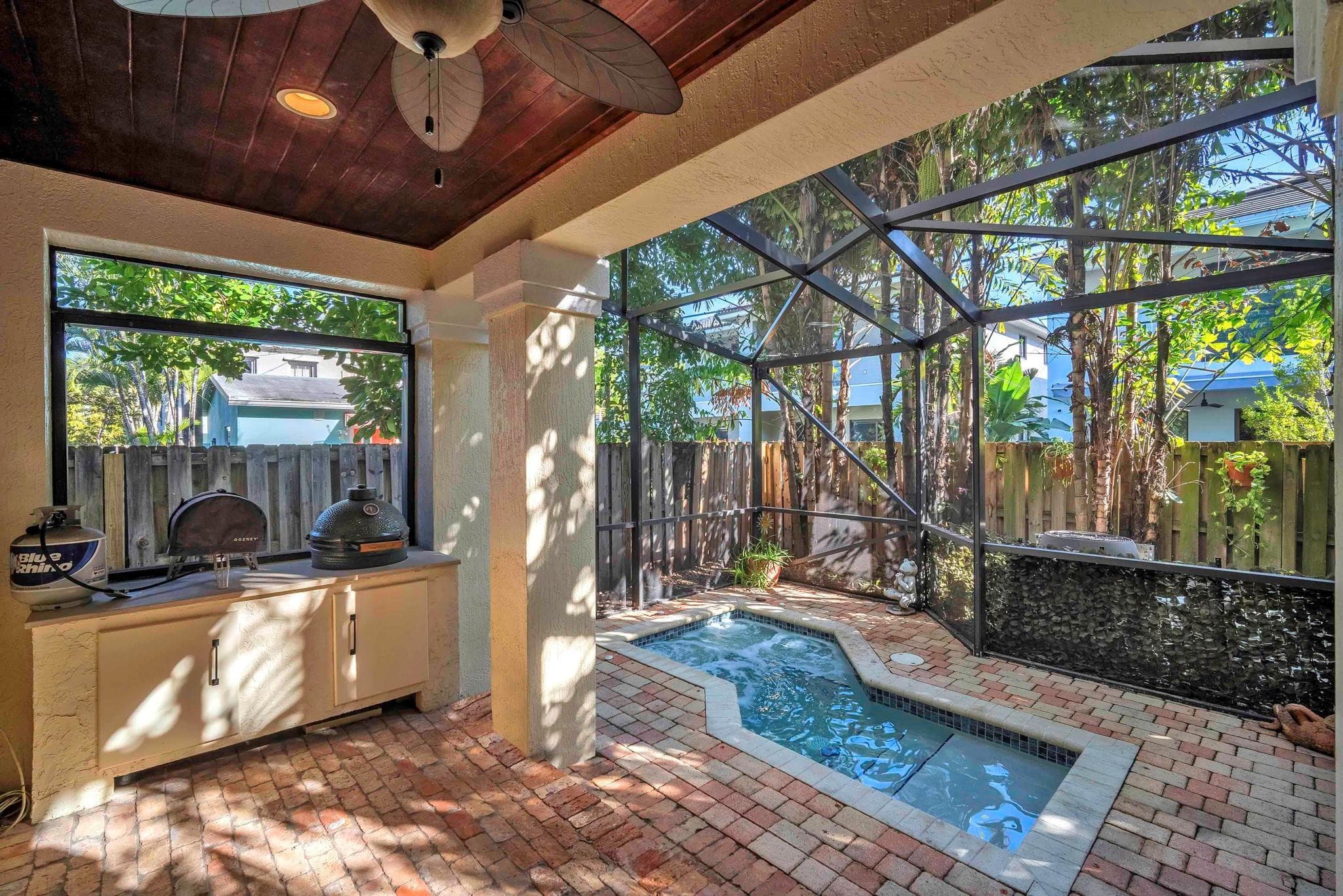 806 NE 16th Avenue, Fort Lauderdale, FL 33304 — photo 4 of 53