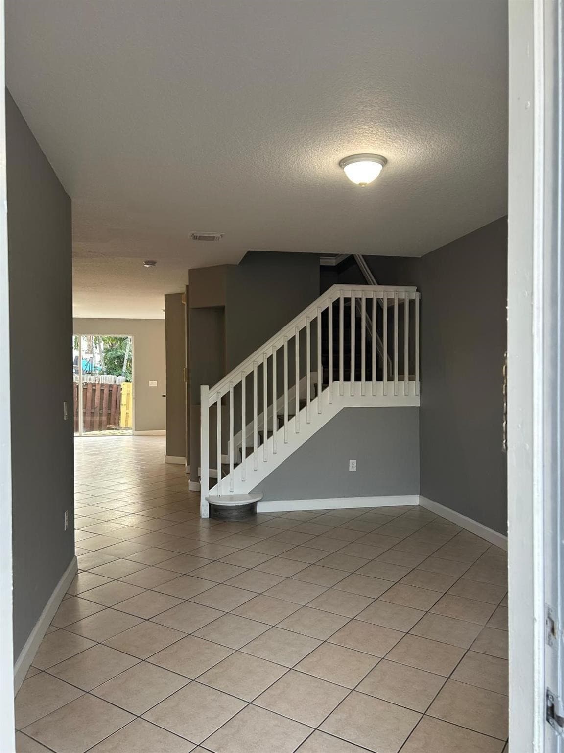 11486 NW 77th Street, Doral, FL 33178 — photo 4 of 24