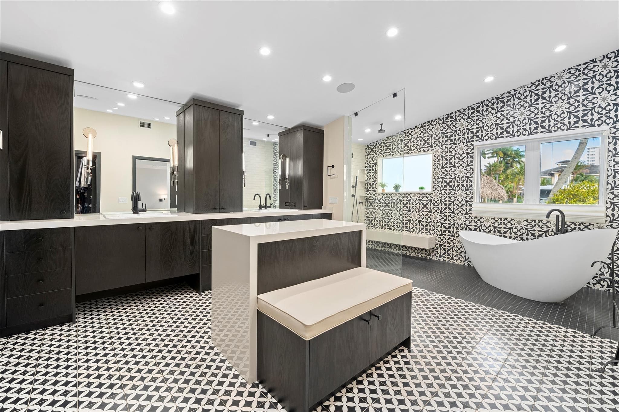 330 Royal Plaza Drive, Fort Lauderdale, FL 33301 — photo 17 of 56
