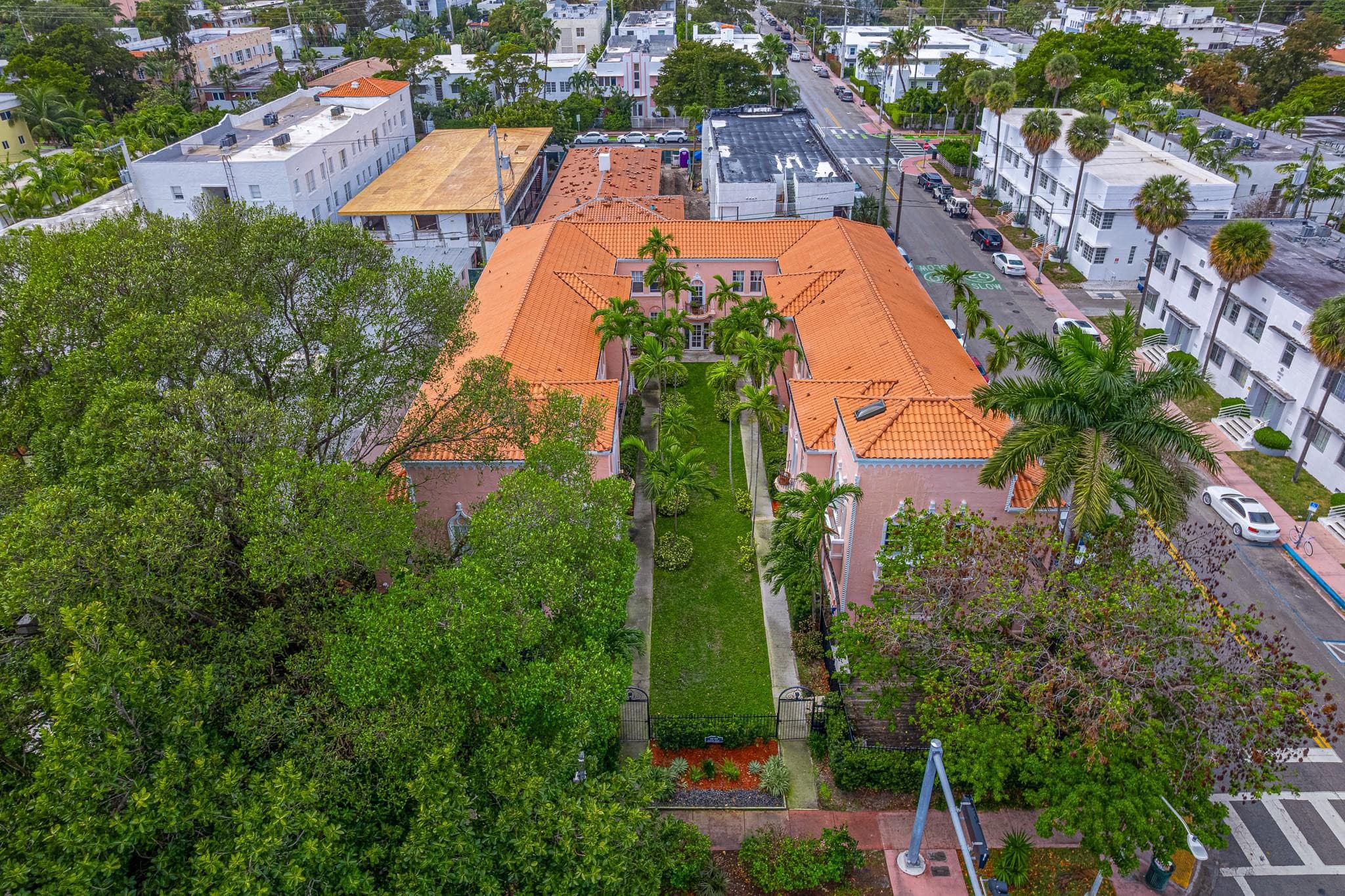 758 Meridian Avenue 8, Miami Beach, FL 33139 — photo 13 of 25