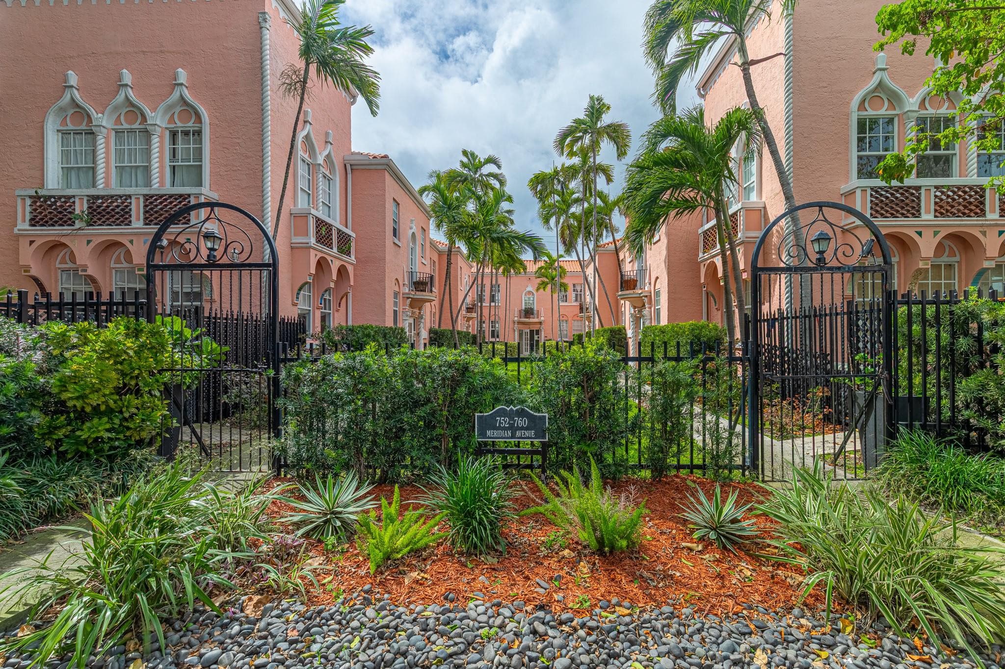 758 Meridian Avenue 8, Miami Beach, FL 33139 — photo 19 of 25