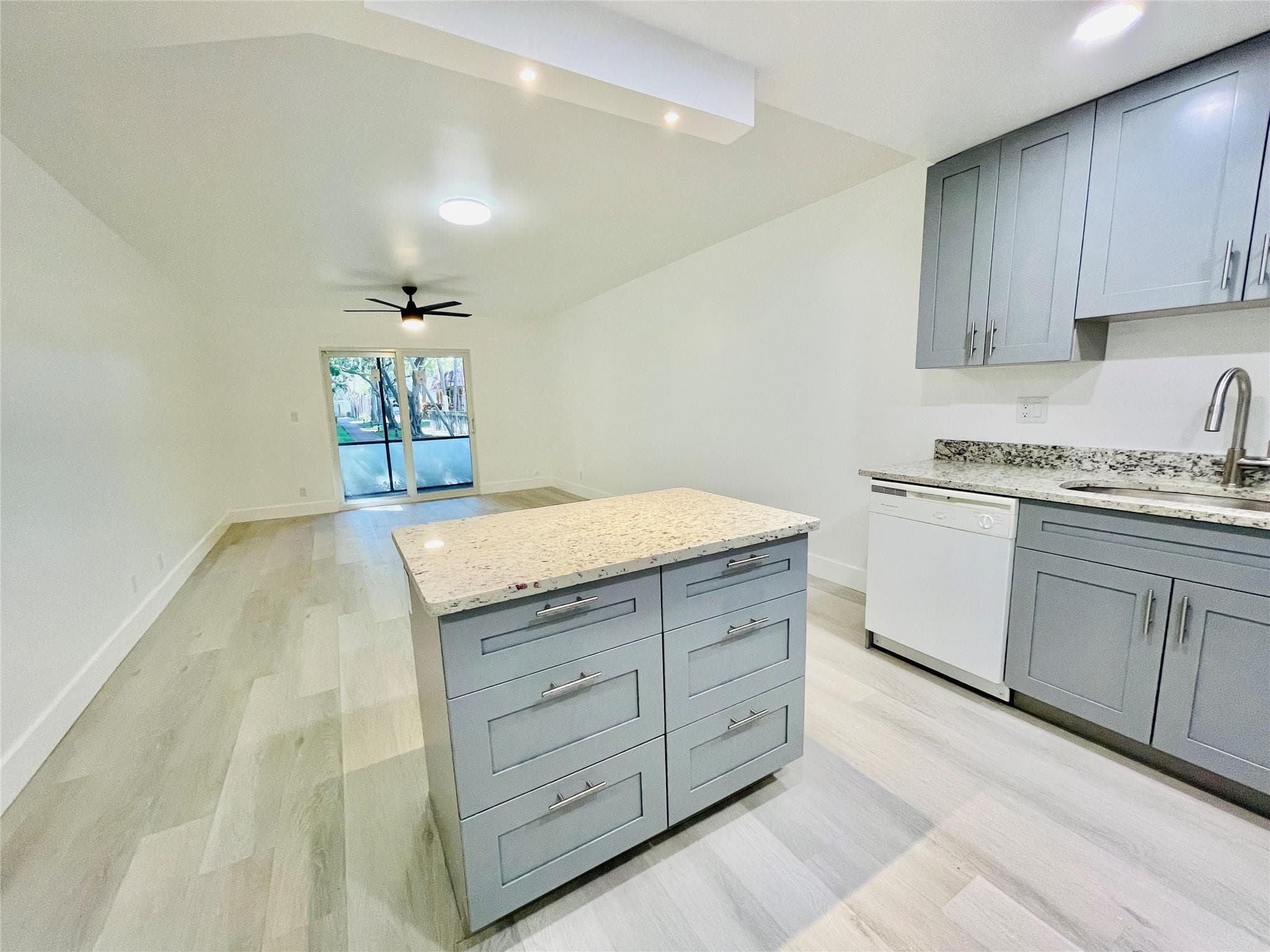 257 S Cypress Road 414, Pompano Beach, FL 33060 — photo 18 of 60