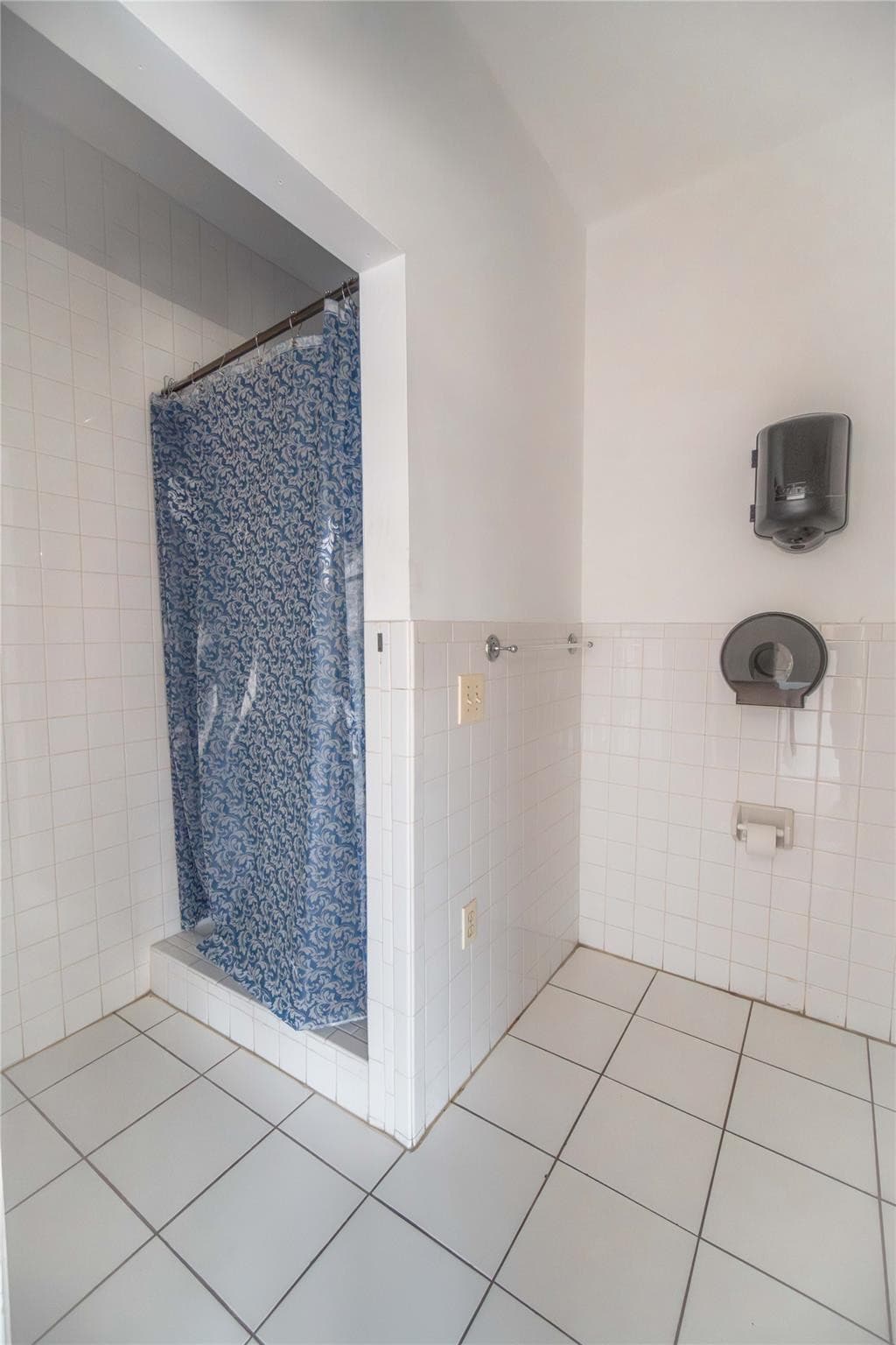 49 N Federal Highway, Dania Beach, FL 33004 — photo 9 of 25