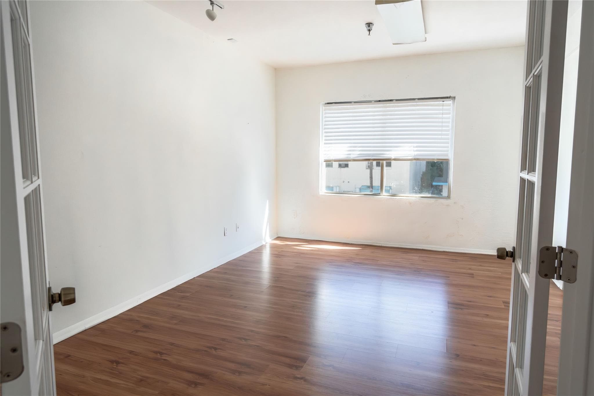 49 N Federal Highway, Dania Beach, FL 33004 — photo 12 of 25