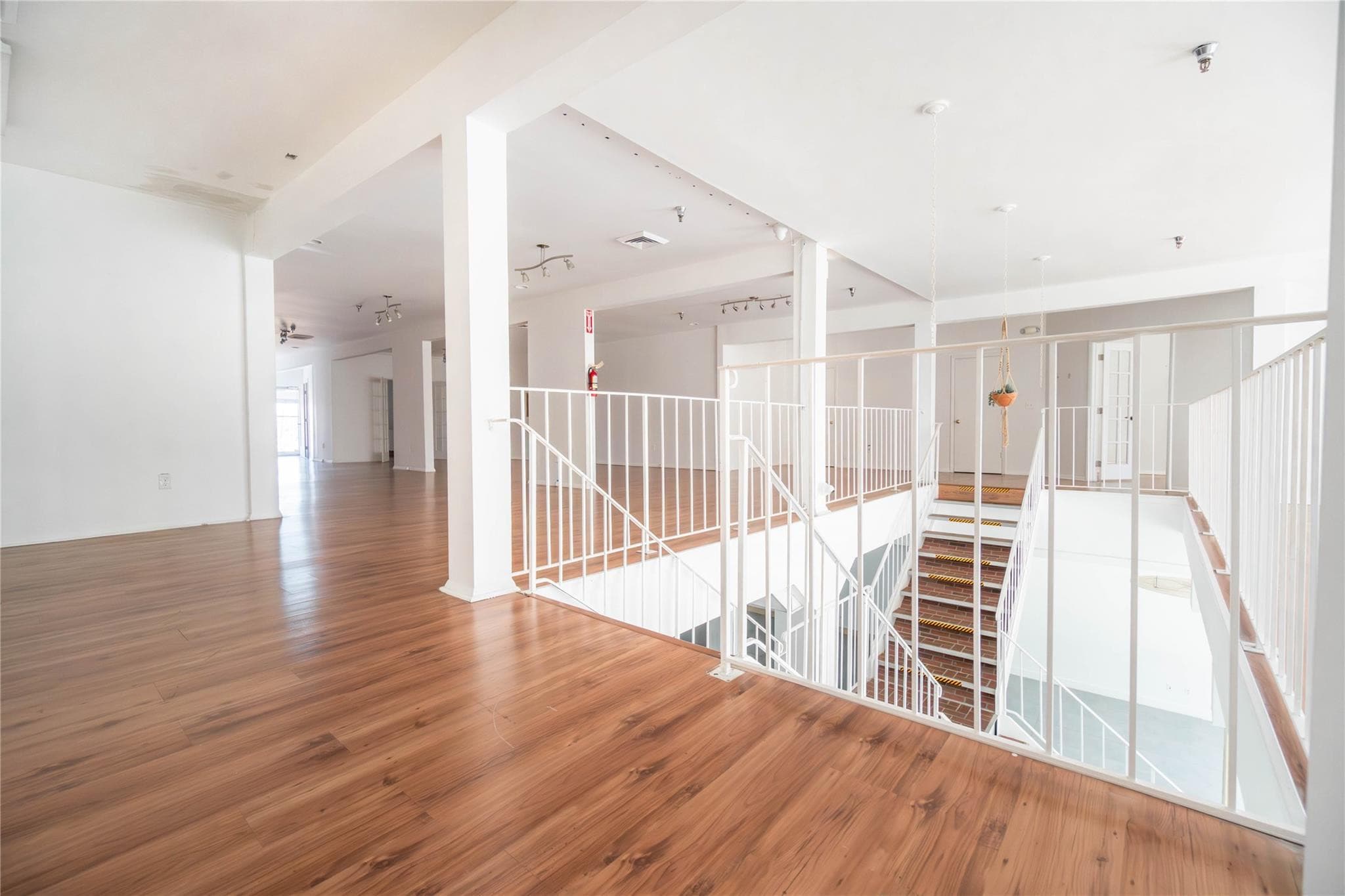 49 N Federal Highway, Dania Beach, FL 33004 — photo 15 of 25