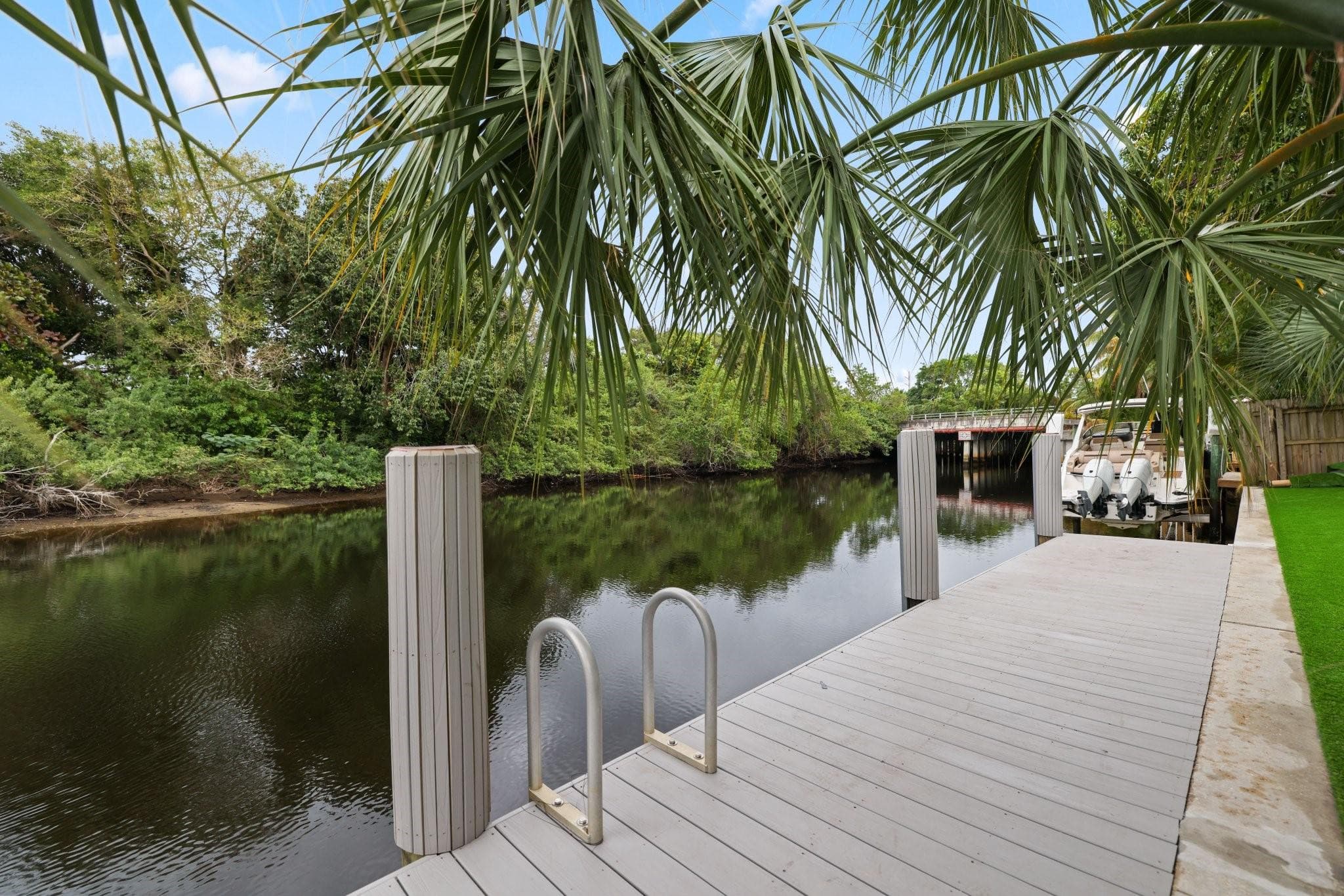 550 SW 6th Avenue, Boca Raton, FL 33486 — photo 3 of 56