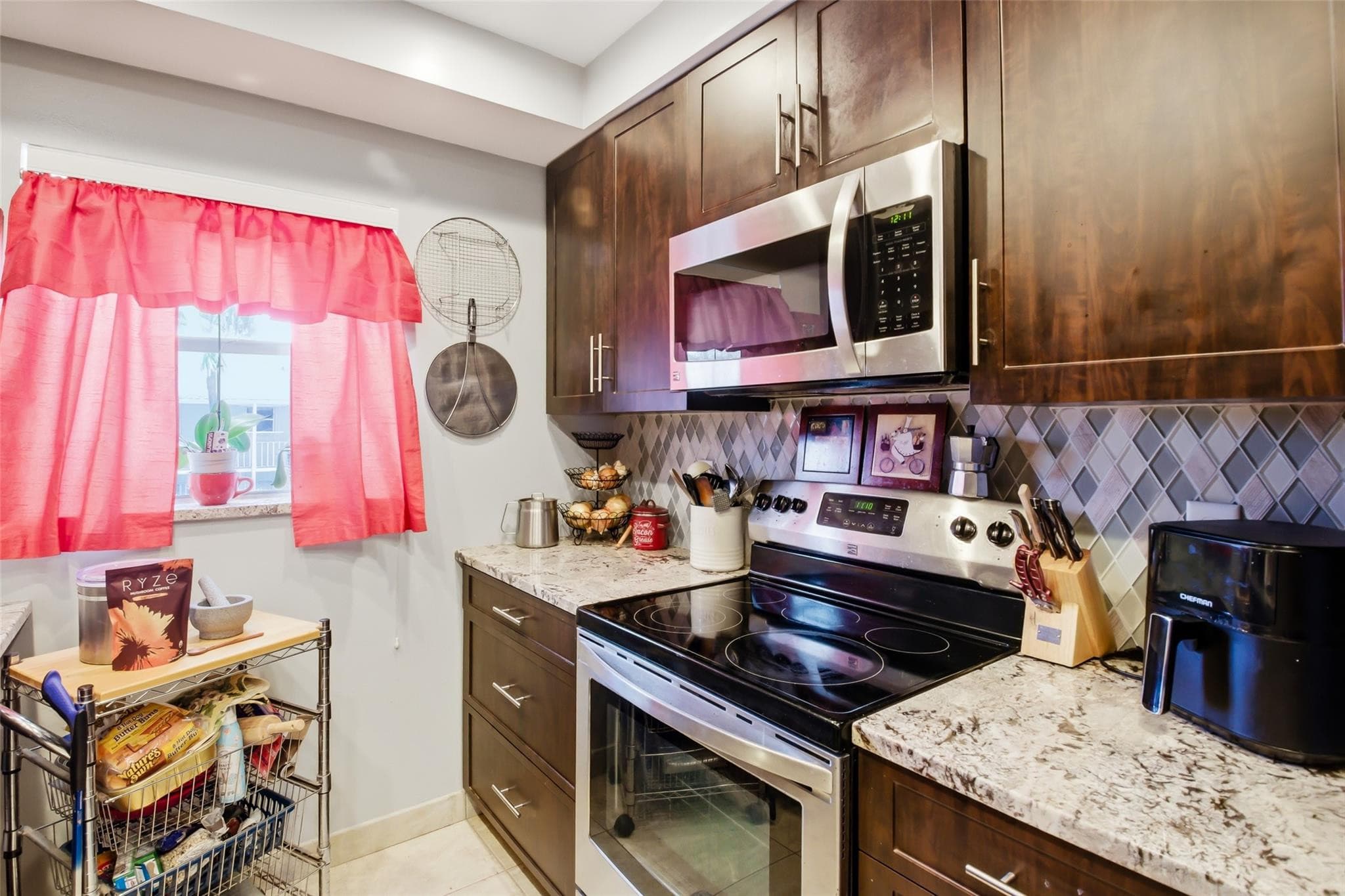 2300 NW 22nd Avenue 112, Delray Beach, FL 33445 — photo 10 of 46