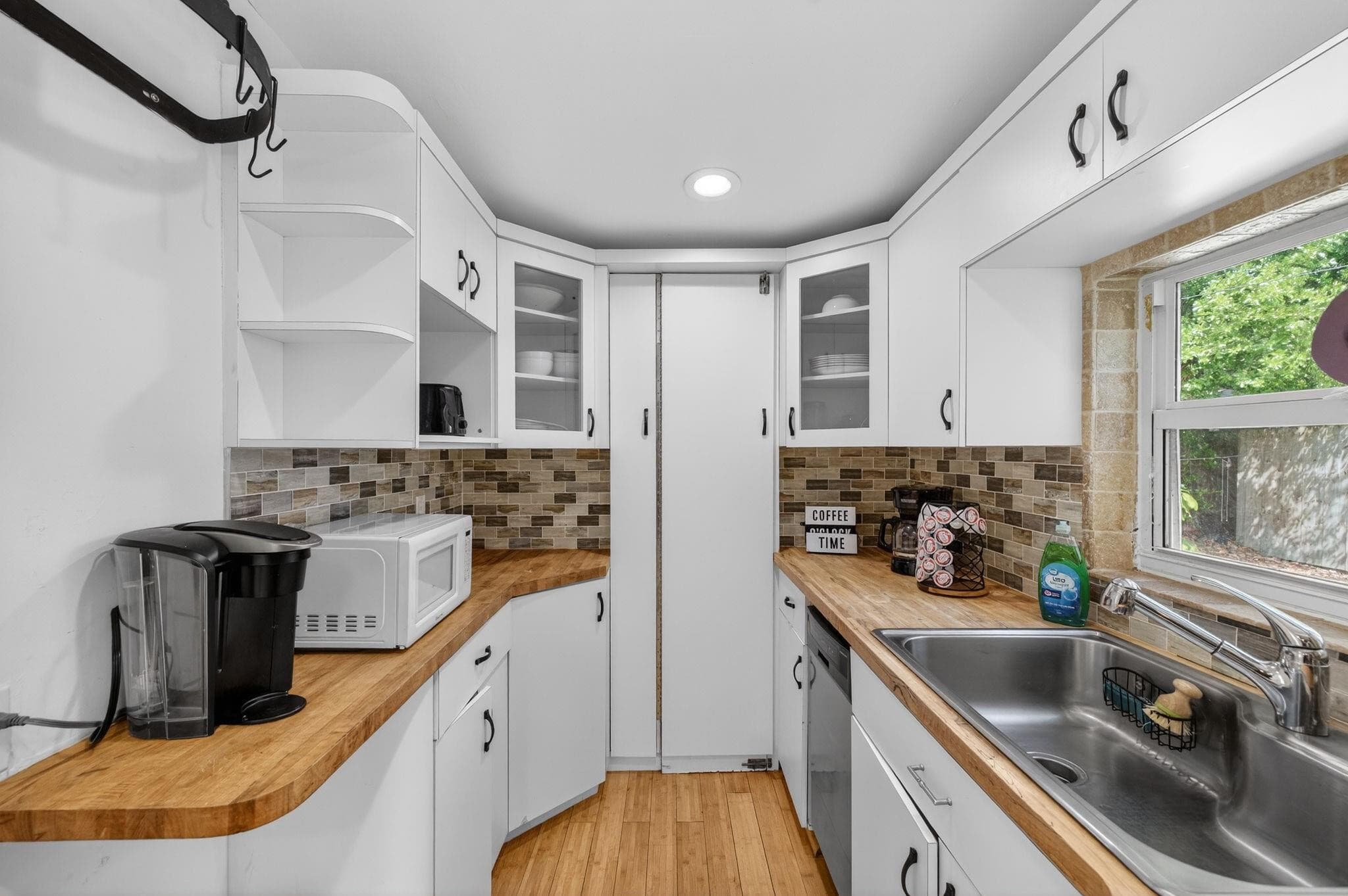 517 SW 14th Street, Fort Lauderdale, FL 33315 — photo 11 of 54