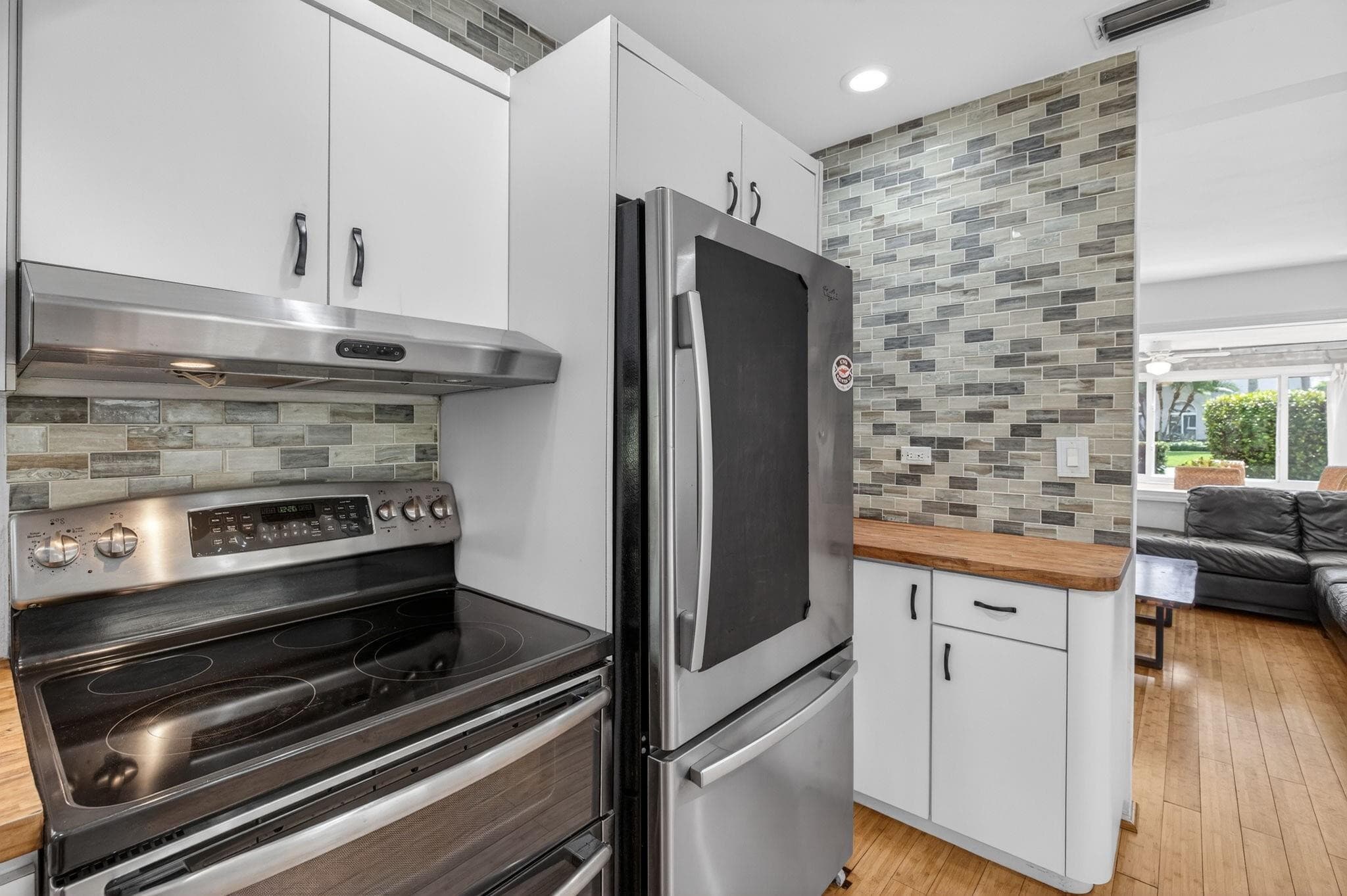 517 SW 14th Street, Fort Lauderdale, FL 33315 — photo 13 of 54