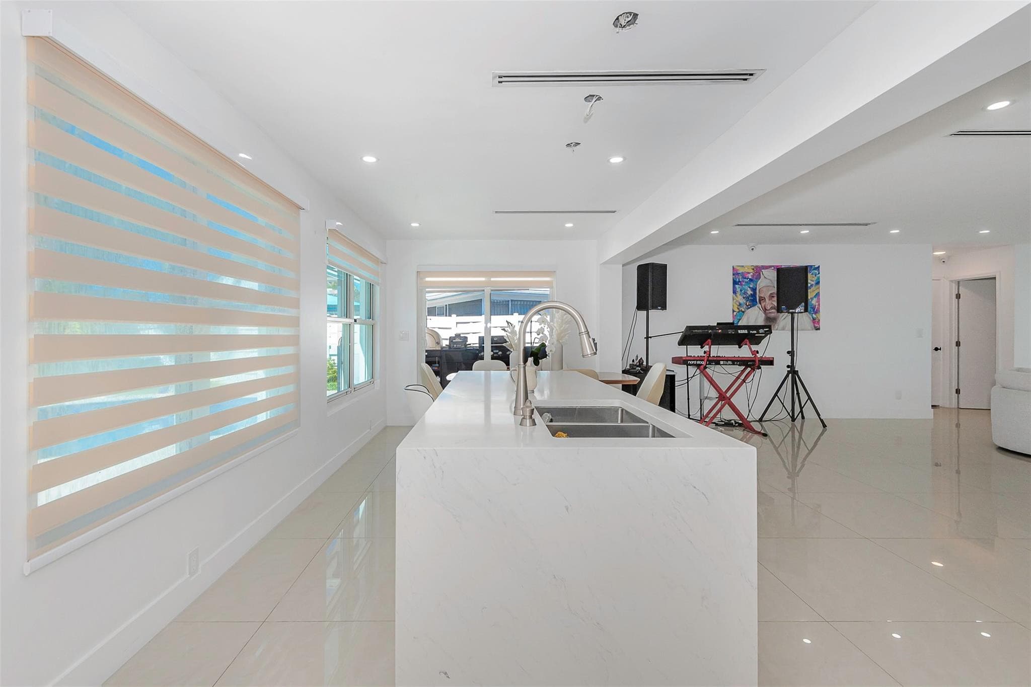 825 Argonaut Isle, Dania Beach, FL 33004 — photo 15 of 29