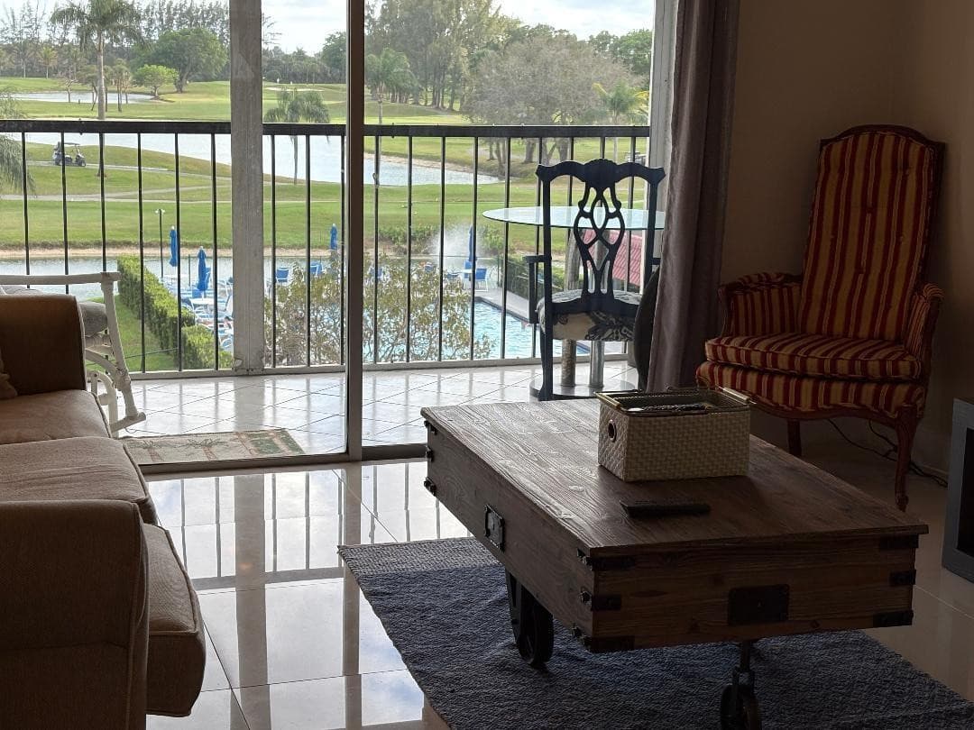 8900 Washington Boulevard 409, Pembroke Pines, FL 33025 — photo 12 of 25