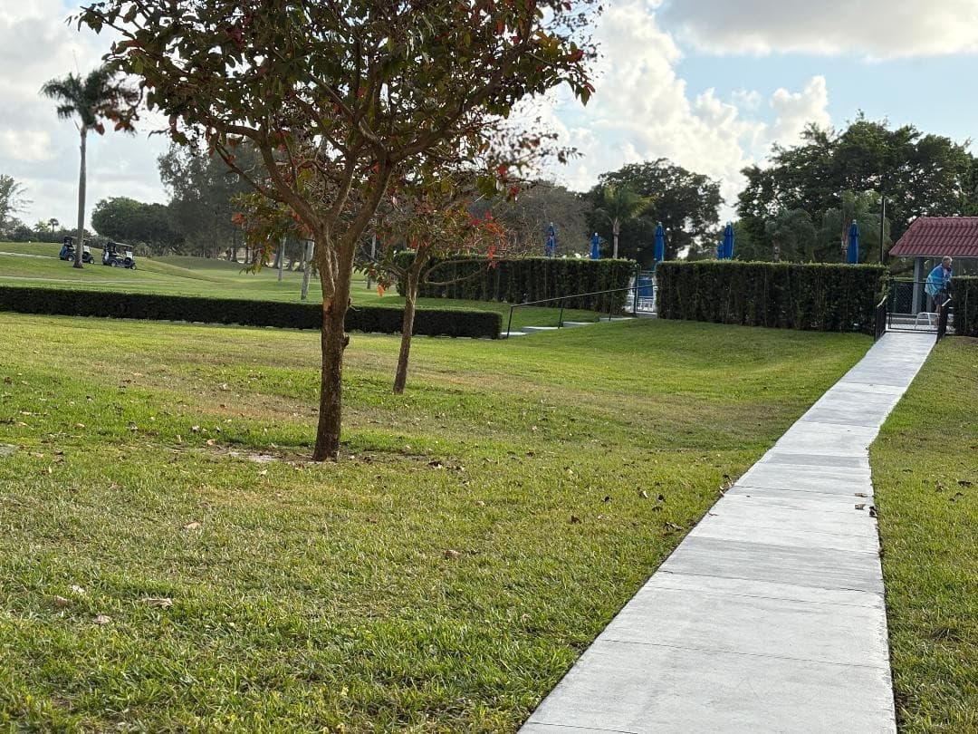 8900 Washington Boulevard 409, Pembroke Pines, FL 33025 — photo 16 of 25