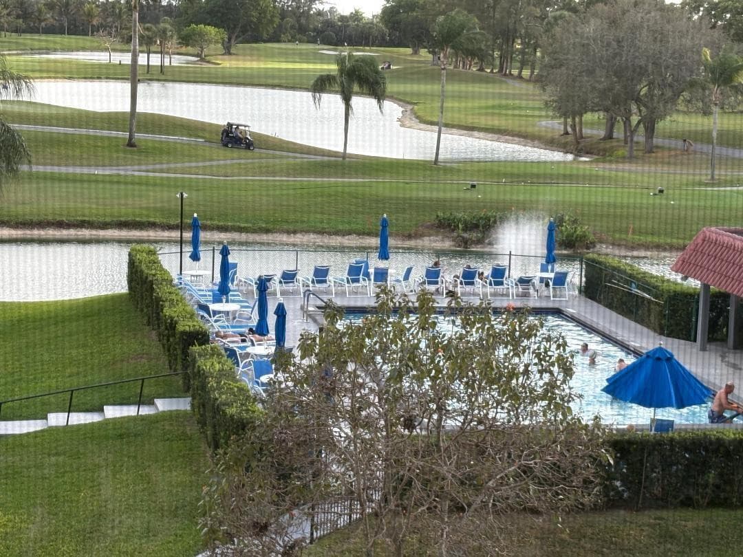 8900 Washington Boulevard 409, Pembroke Pines, FL 33025 — photo 13 of 25