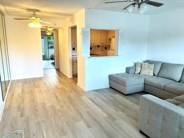24 Keswick B 24, Deerfield Beach, FL 33442 — photo 4 of 22