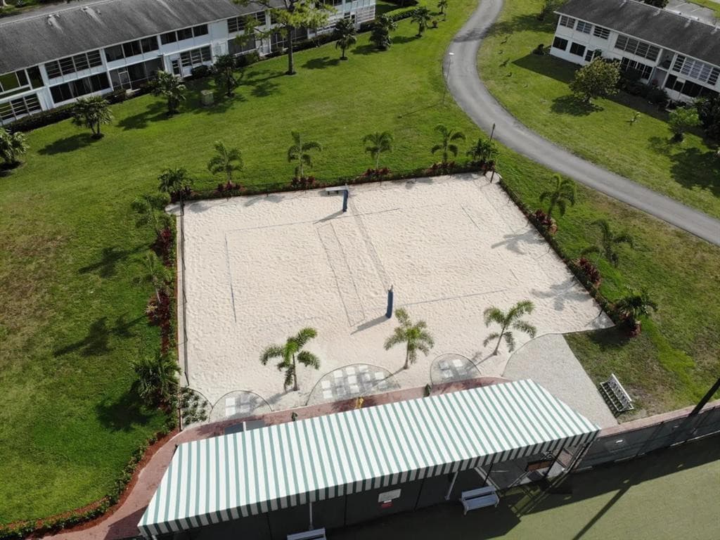 24 Keswick B 24, Deerfield Beach, FL 33442 — photo 22 of 22