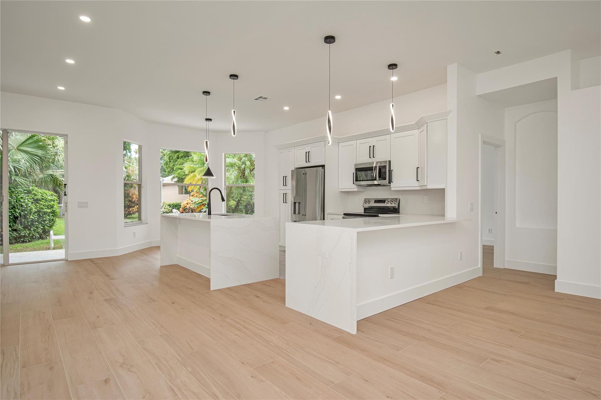 11524 Corazon Court, Boynton Beach, FL 33437 — photo 3 of 48