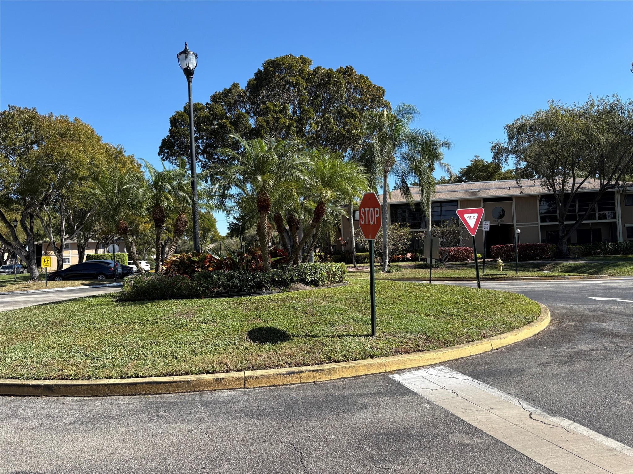 7275 Ashmont Circle 7275, Tamarac, FL 33321 — photo 15 of 18